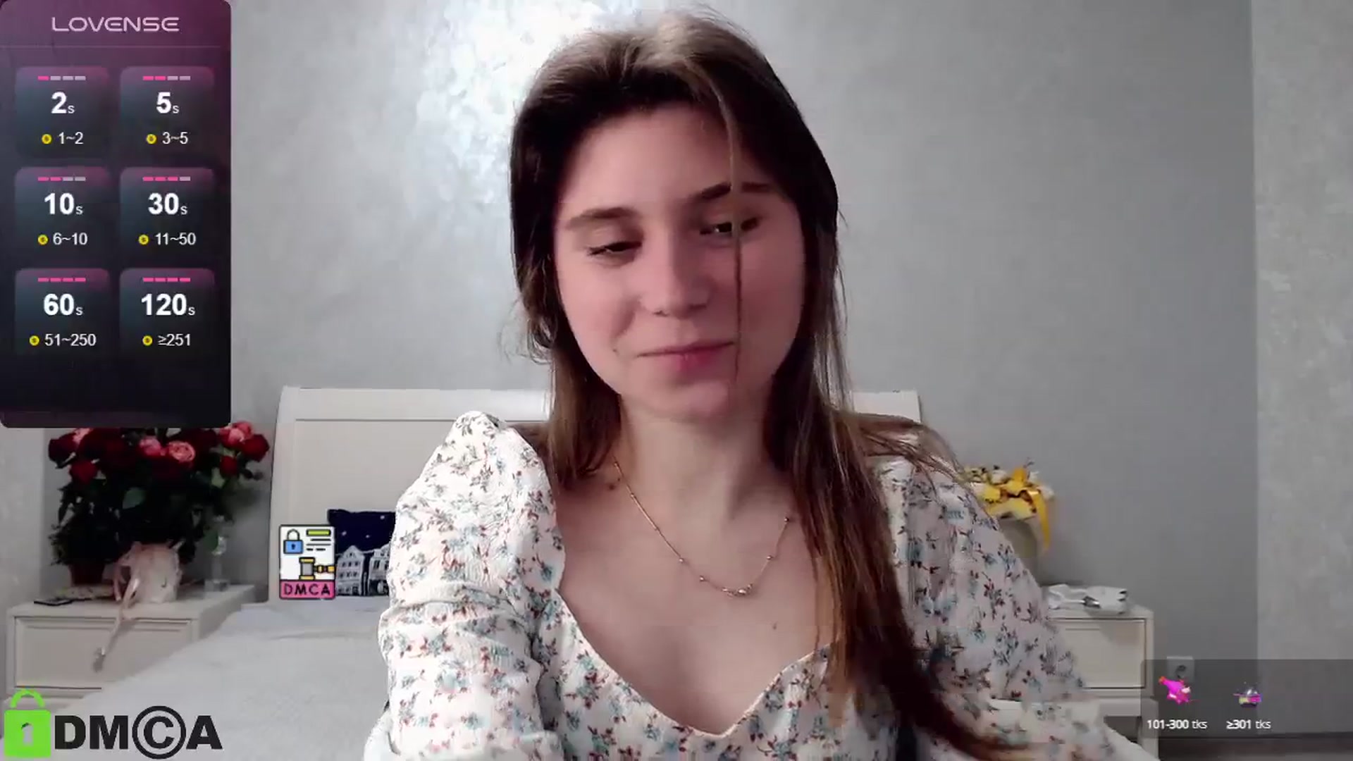 Gallery image thumbnail from MonicaaCute's myfreecams stream on, 05/08/2024, 17:31 image 16 of 20