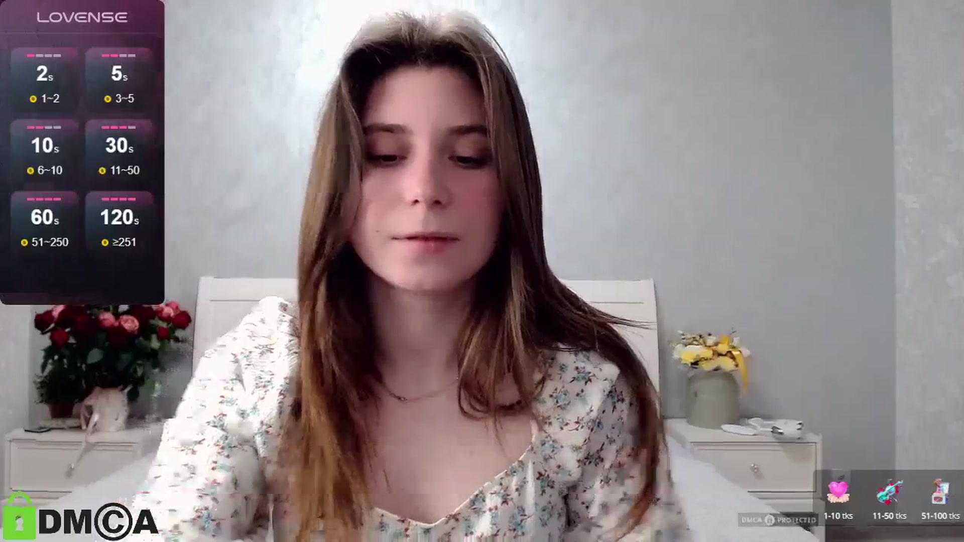 Gallery image thumbnail from MonicaaCute's myfreecams stream on, 05/08/2024, 17:31 image 11 of 20