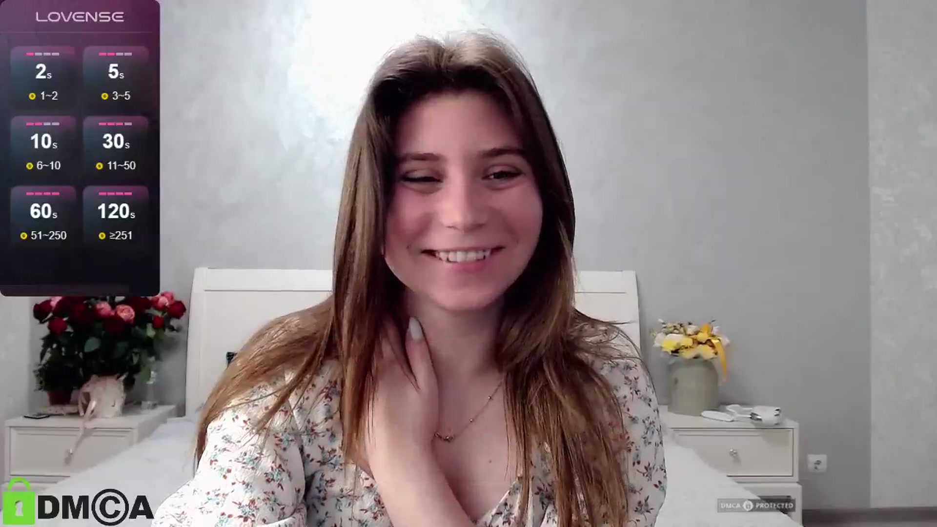 Gallery image thumbnail from MonicaaCute's myfreecams stream on, 05/08/2024, 17:31 image 15 of 20