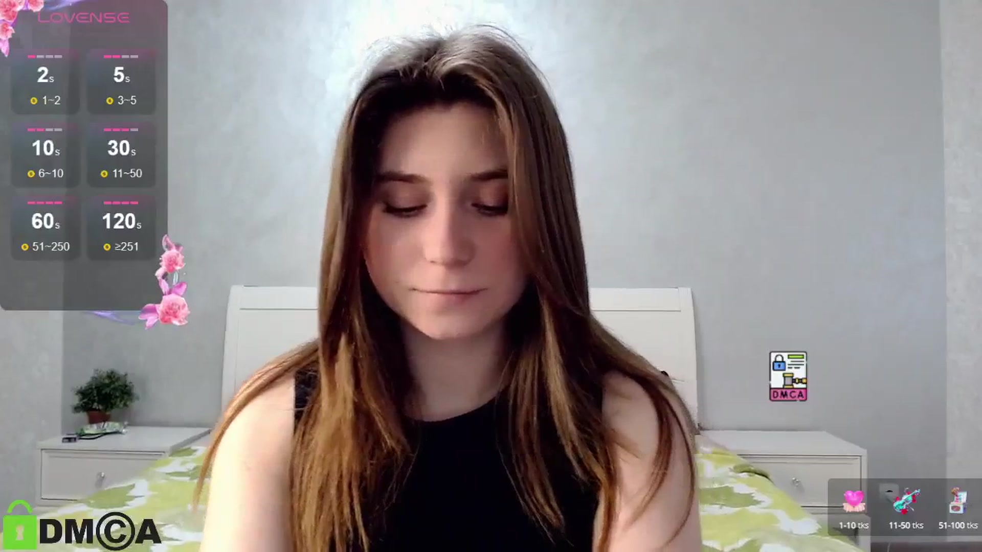 Gallery image thumbnail from MonicaaCute's myfreecams stream on, 05/18/2024, 13:21 image 3 of 20