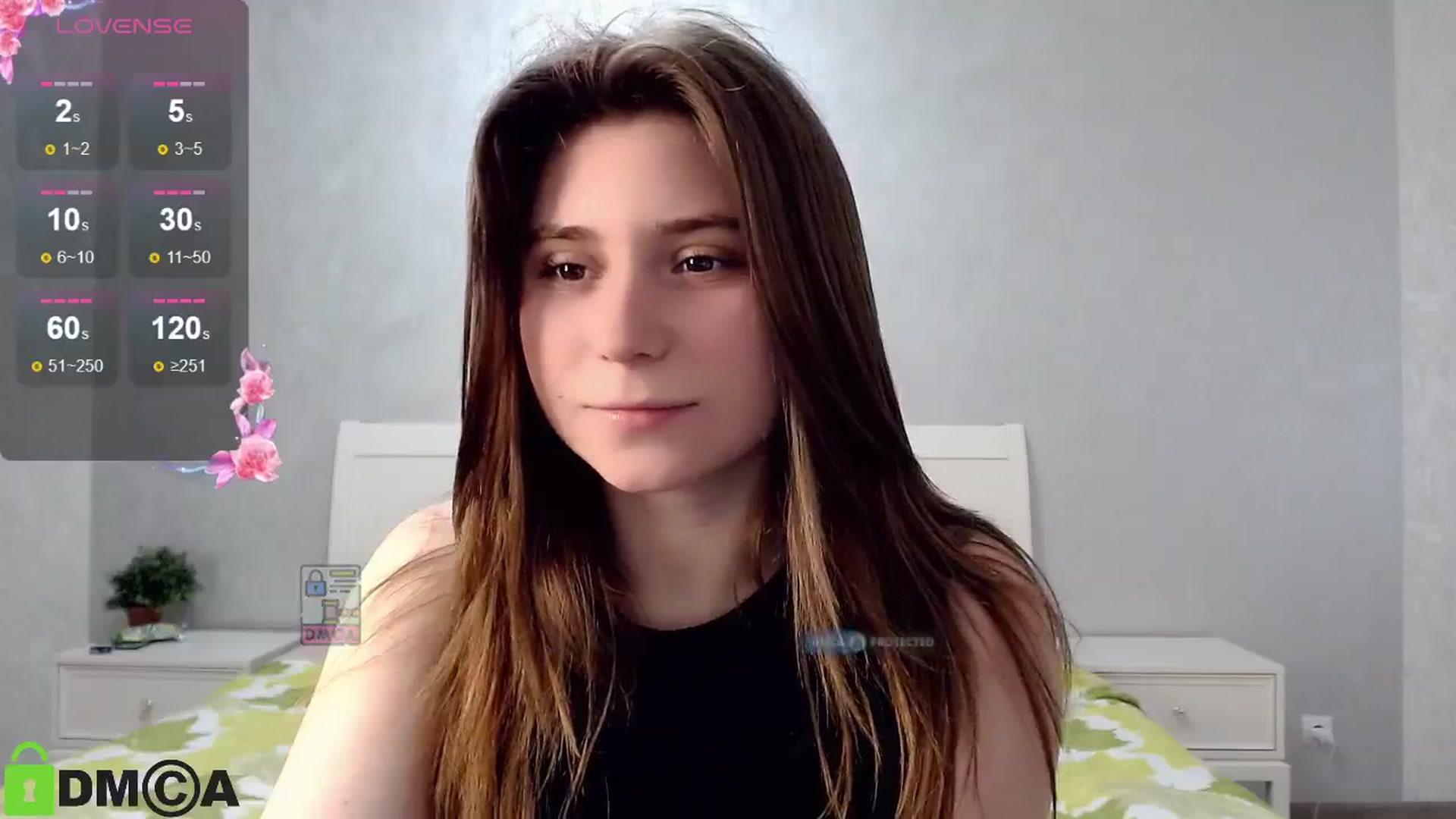 Gallery image thumbnail from MonicaaCute's myfreecams stream on, 05/18/2024, 13:21 image 18 of 20