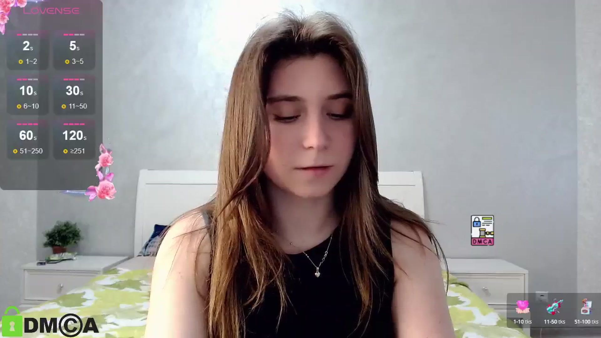 Gallery image thumbnail from MonicaaCute's myfreecams stream on, 05/18/2024, 15:17 image 3 of 20