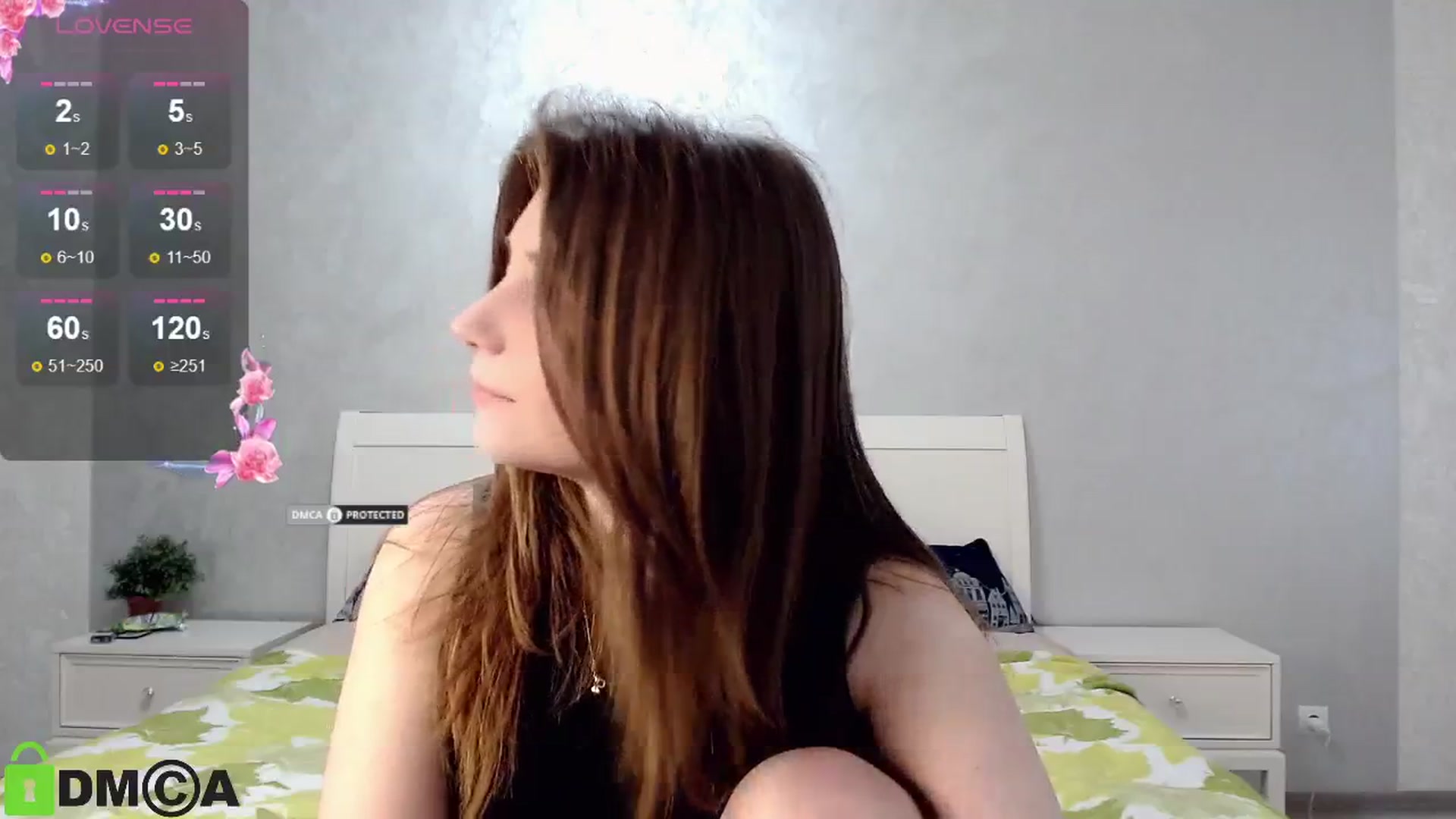 Gallery image thumbnail from MonicaaCute's myfreecams stream on, 05/18/2024, 15:17 image 9 of 20