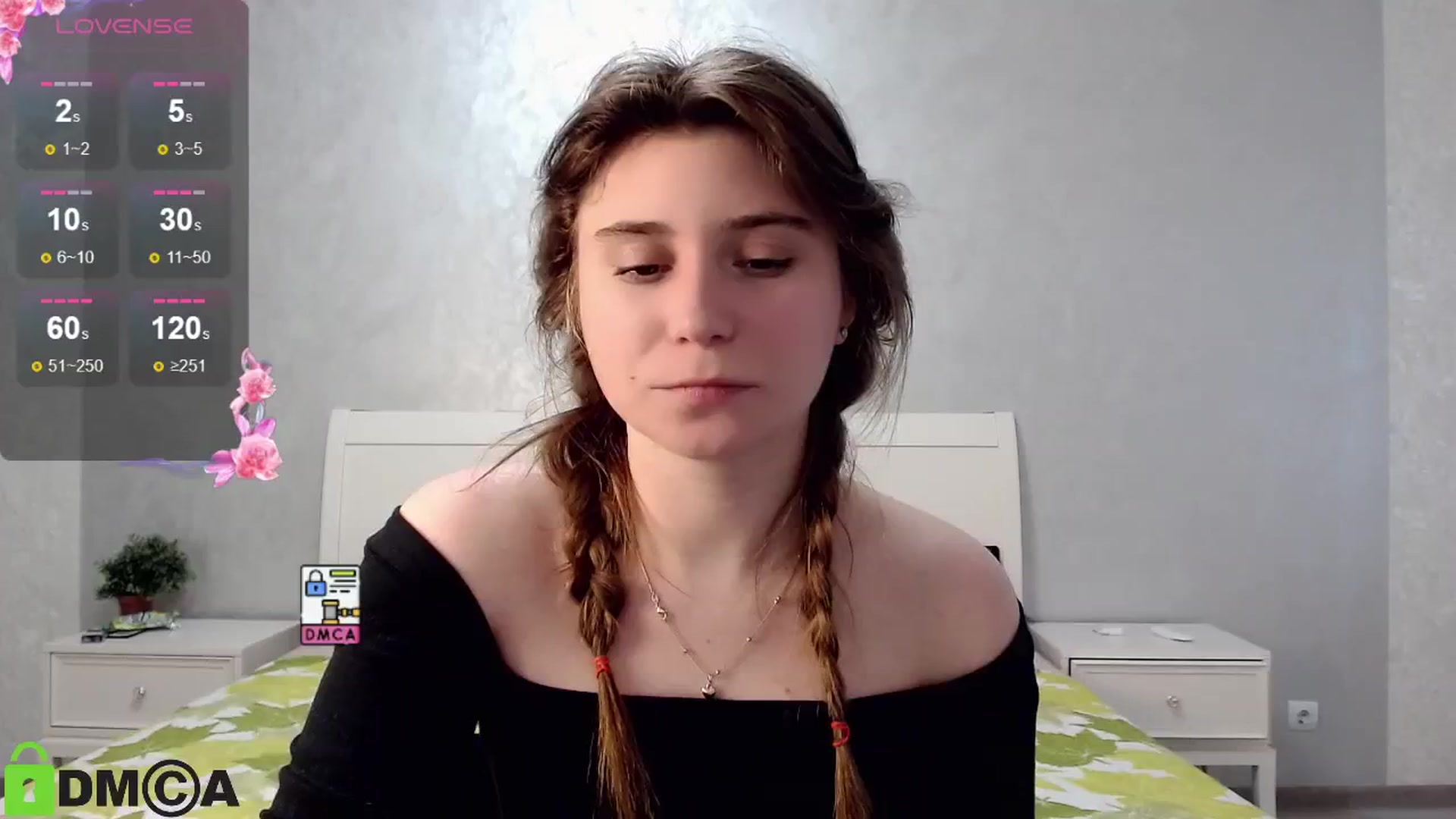 Gallery image thumbnail from MonicaaCute's myfreecams stream on, 05/19/2024, 14:14 image 11 of 20