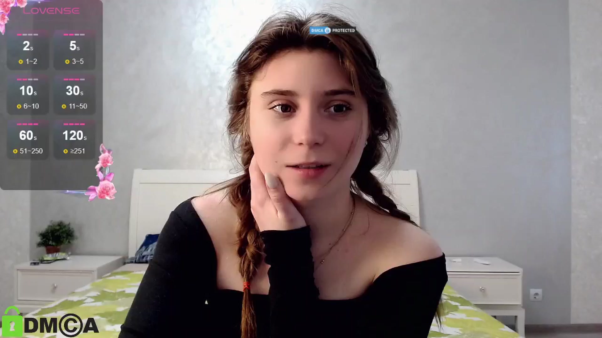 Gallery image thumbnail from MonicaaCute's myfreecams stream on, 05/19/2024, 14:14 image 8 of 20