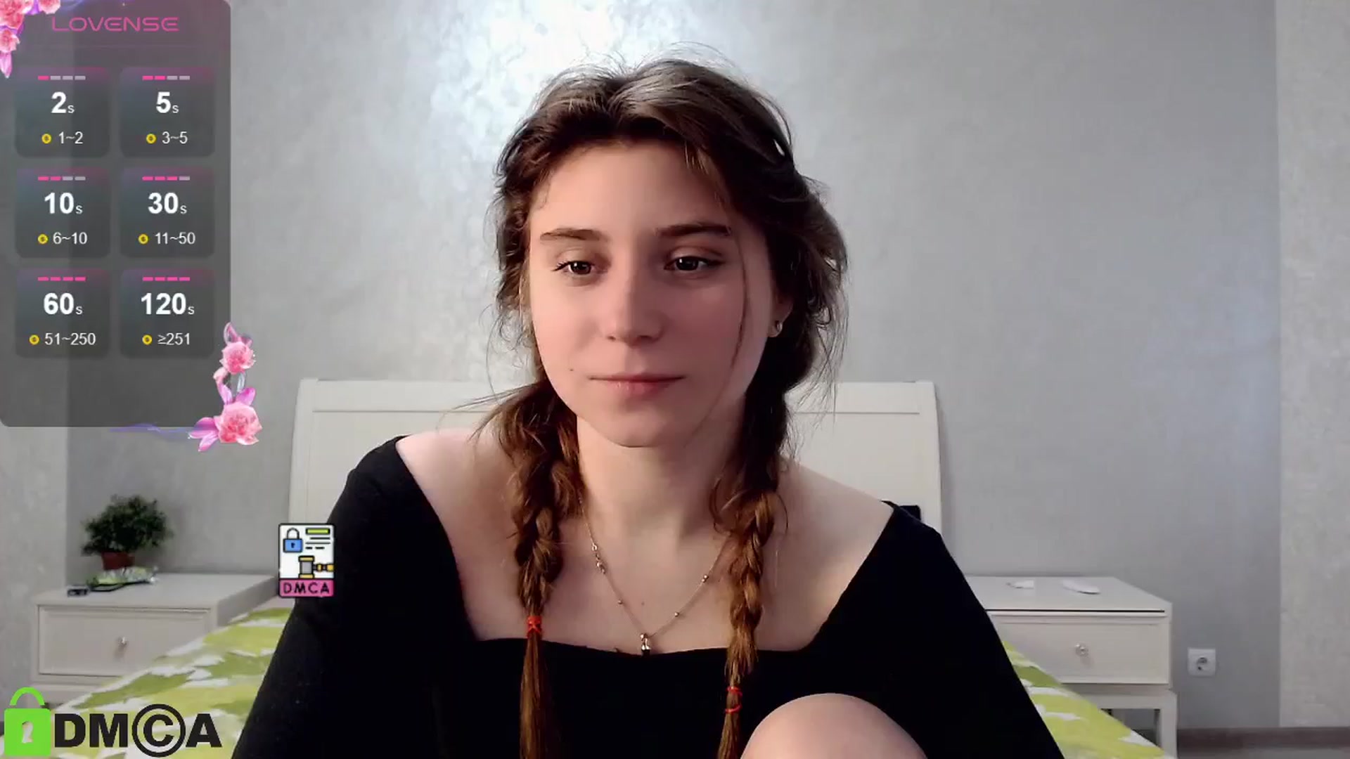 Gallery image thumbnail from MonicaaCute's myfreecams stream on, 05/19/2024, 14:14 image 3 of 20