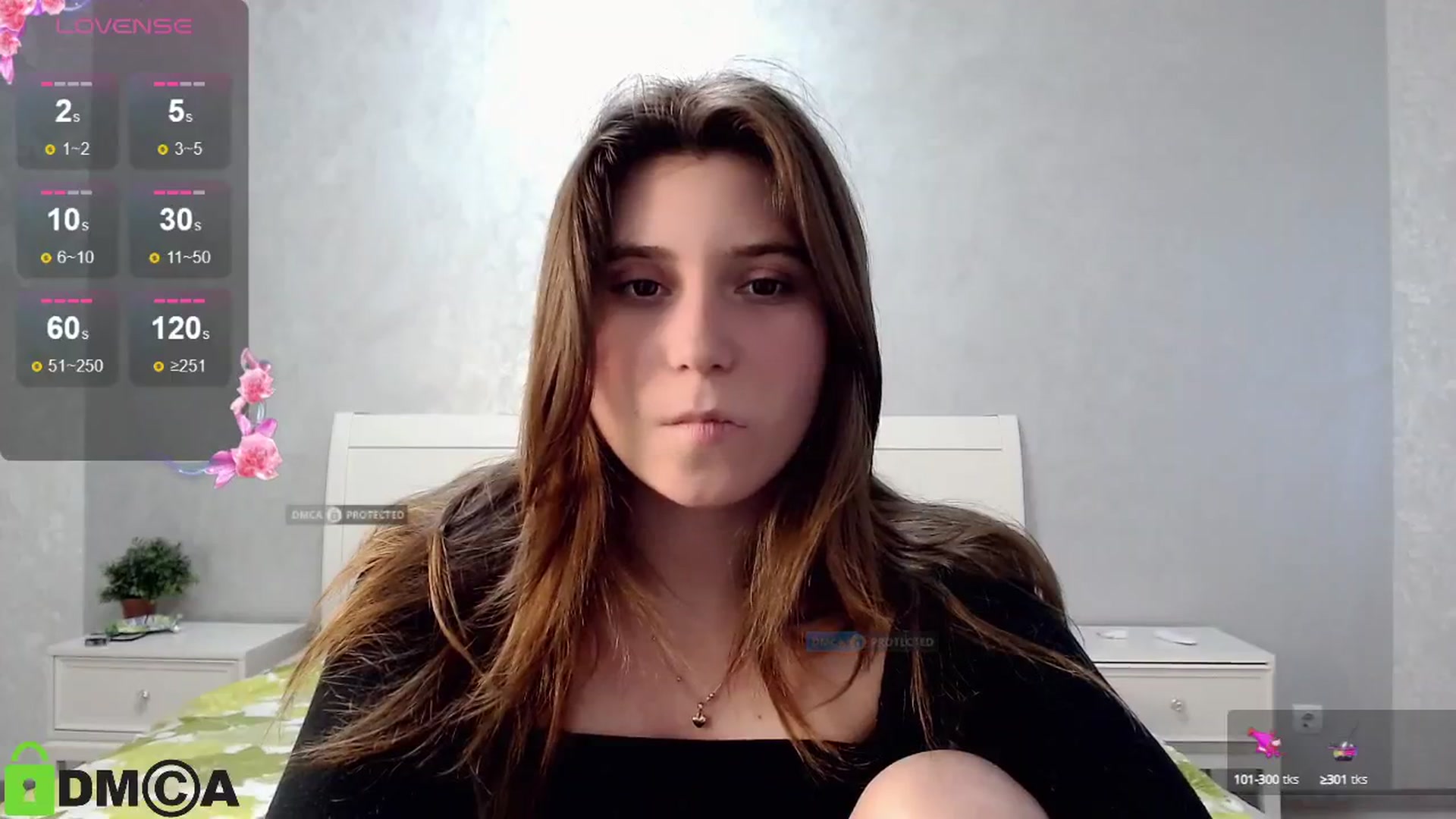 Gallery image thumbnail from MonicaaCute's myfreecams stream on, 05/19/2024, 16:16 image 2 of 20