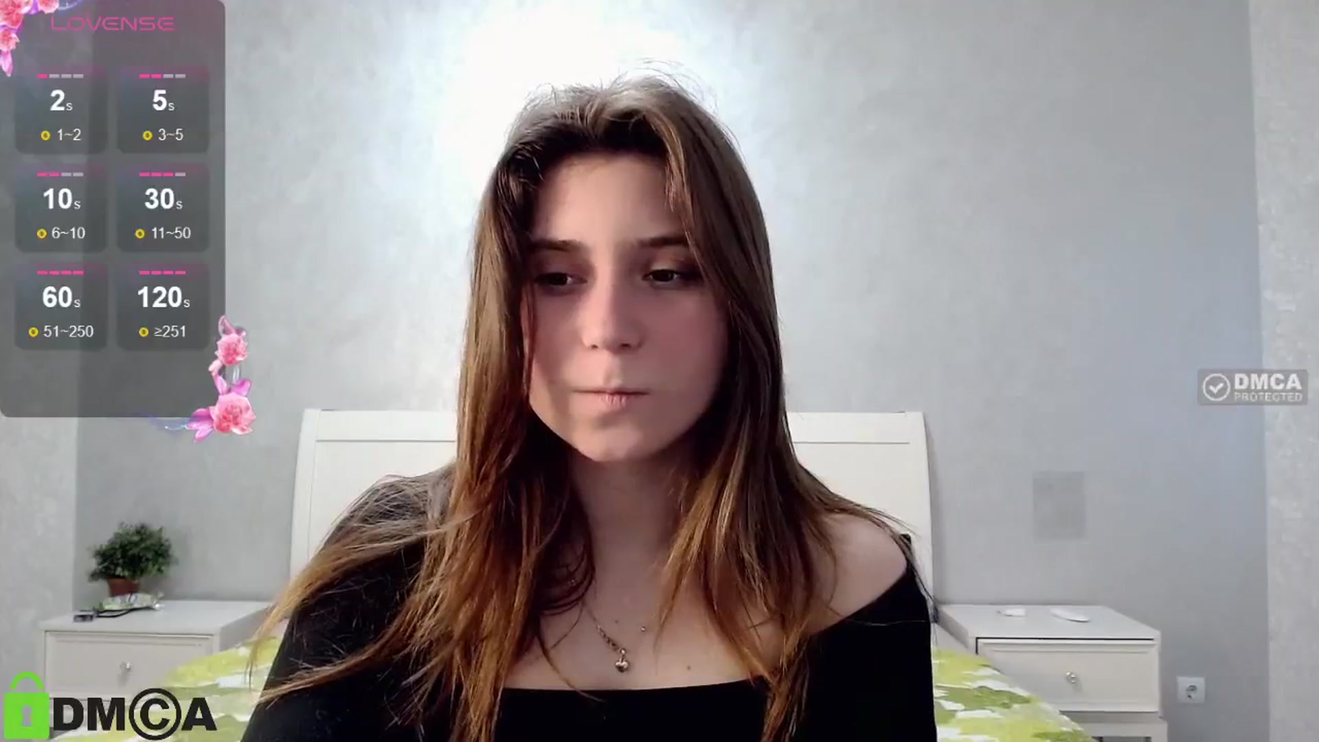 Gallery image thumbnail from MonicaaCute's myfreecams stream on, 05/19/2024, 16:16 image 18 of 20