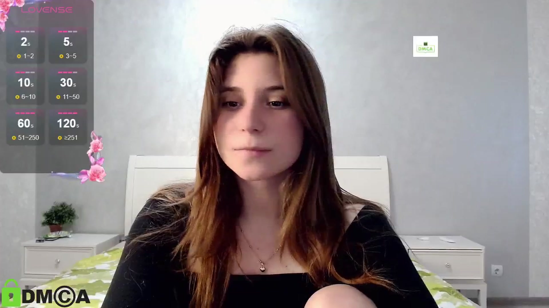 Gallery image thumbnail from MonicaaCute's myfreecams stream on, 05/19/2024, 16:16 image 5 of 20
