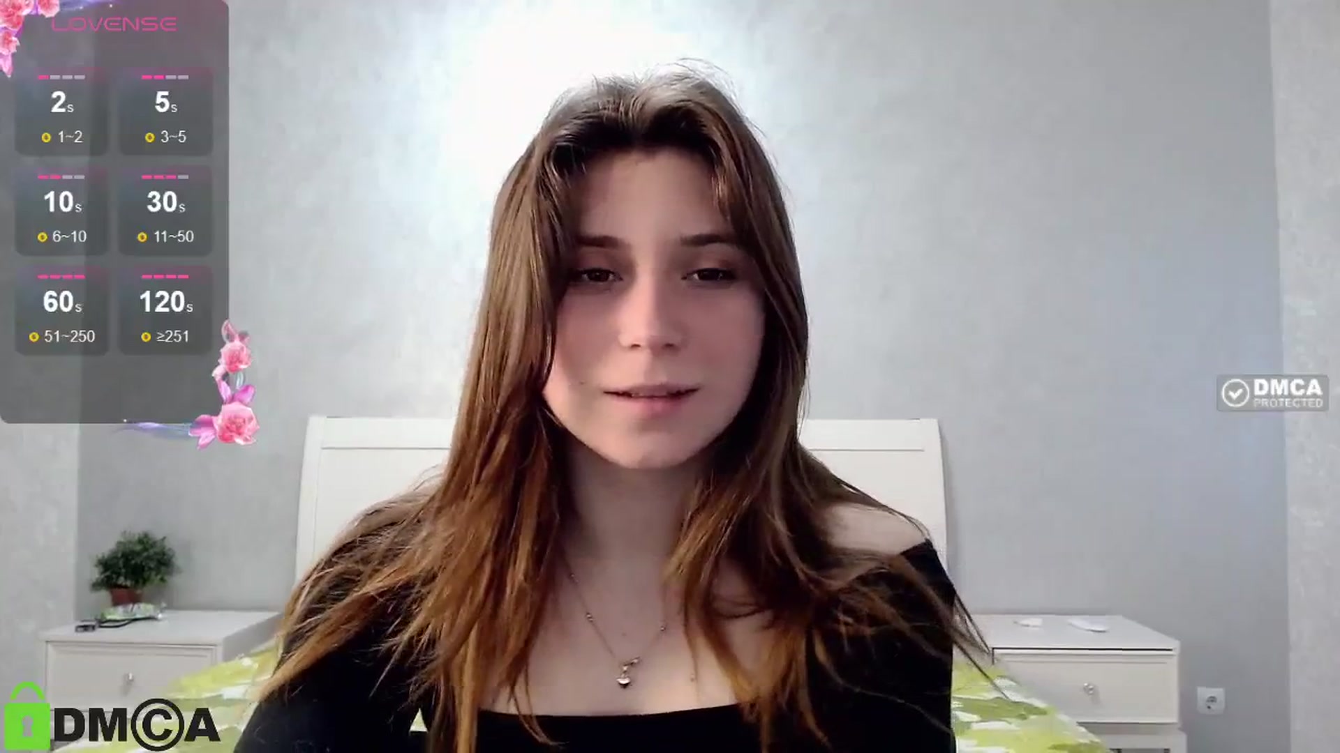 Gallery image thumbnail from MonicaaCute's myfreecams stream on, 05/19/2024, 16:16 image 11 of 20