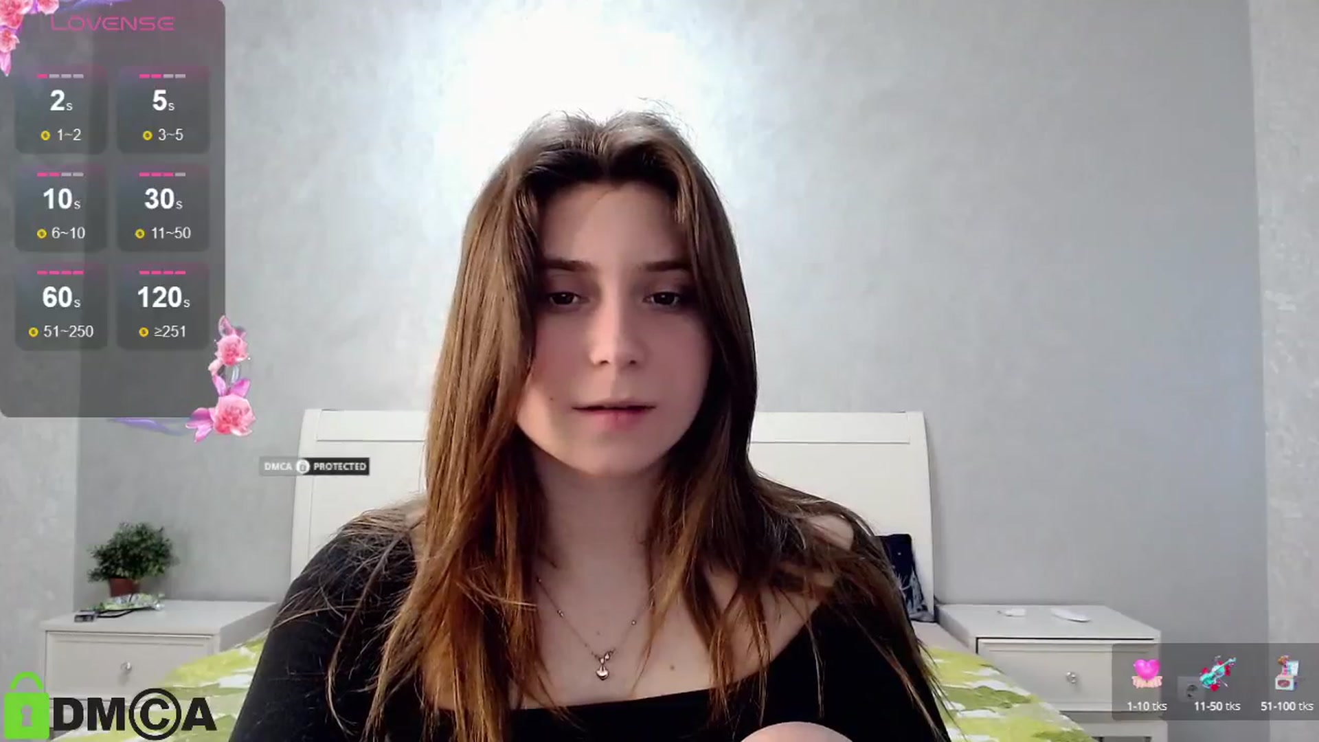 Gallery image thumbnail from MonicaaCute's myfreecams stream on, 05/19/2024, 17:19 image 3 of 20