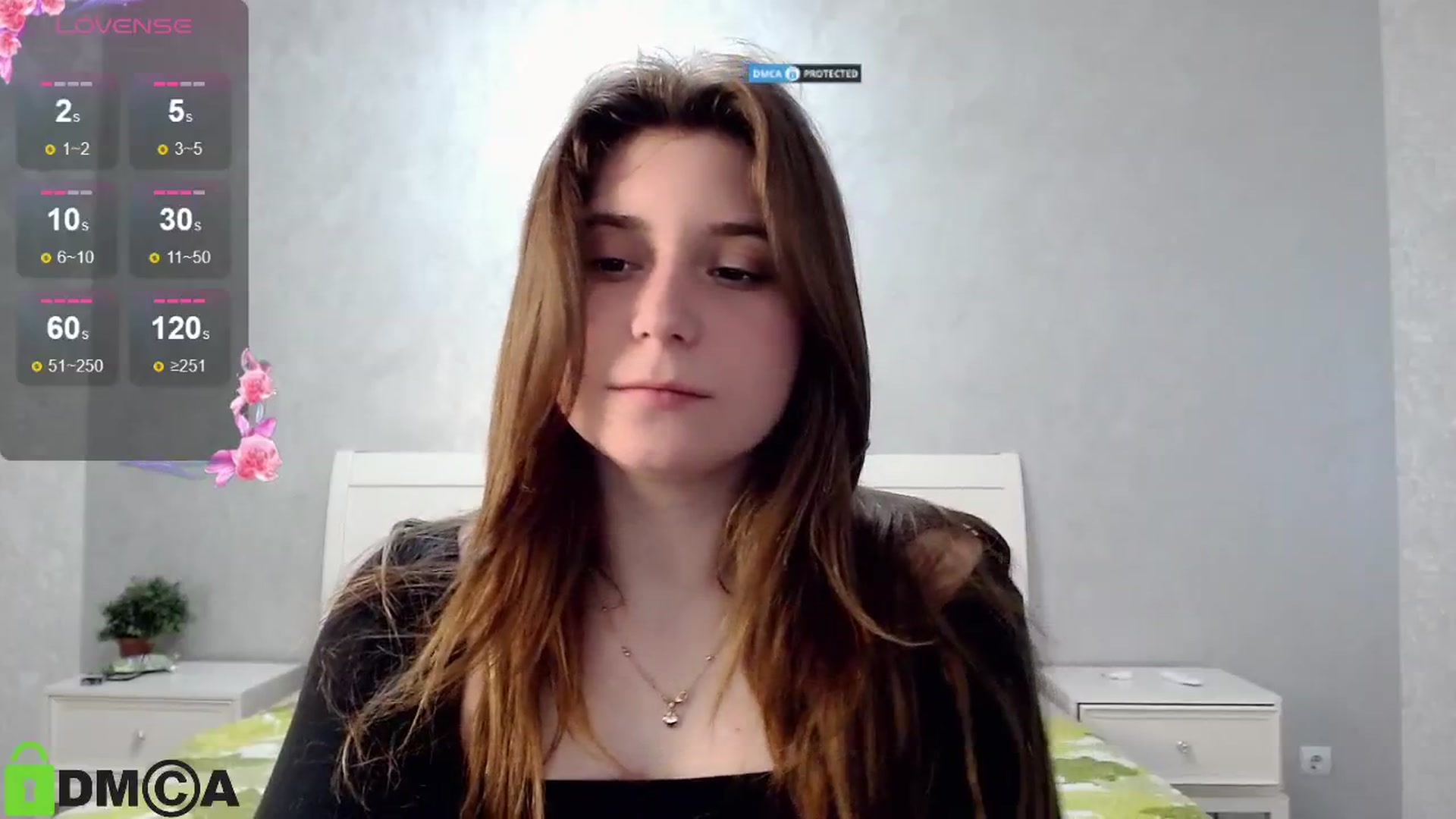 Gallery image thumbnail from MonicaaCute's myfreecams stream on, 05/19/2024, 17:19 image 7 of 20