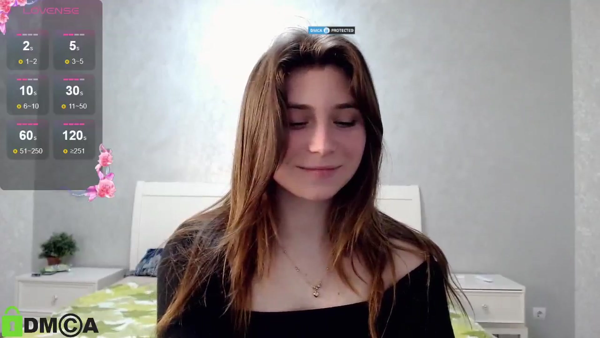 Gallery image thumbnail from MonicaaCute's myfreecams stream on, 05/19/2024, 18:17 image 13 of 20
