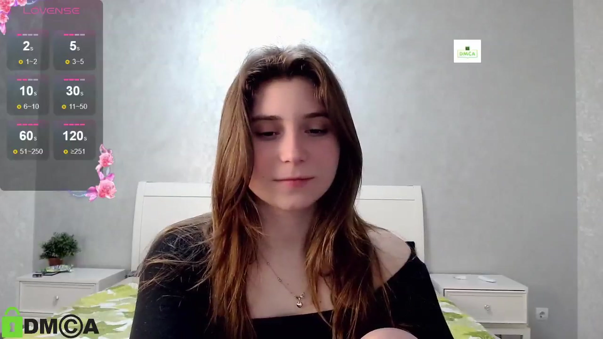 Gallery image thumbnail from MonicaaCute's myfreecams stream on, 05/19/2024, 18:17 image 20 of 20