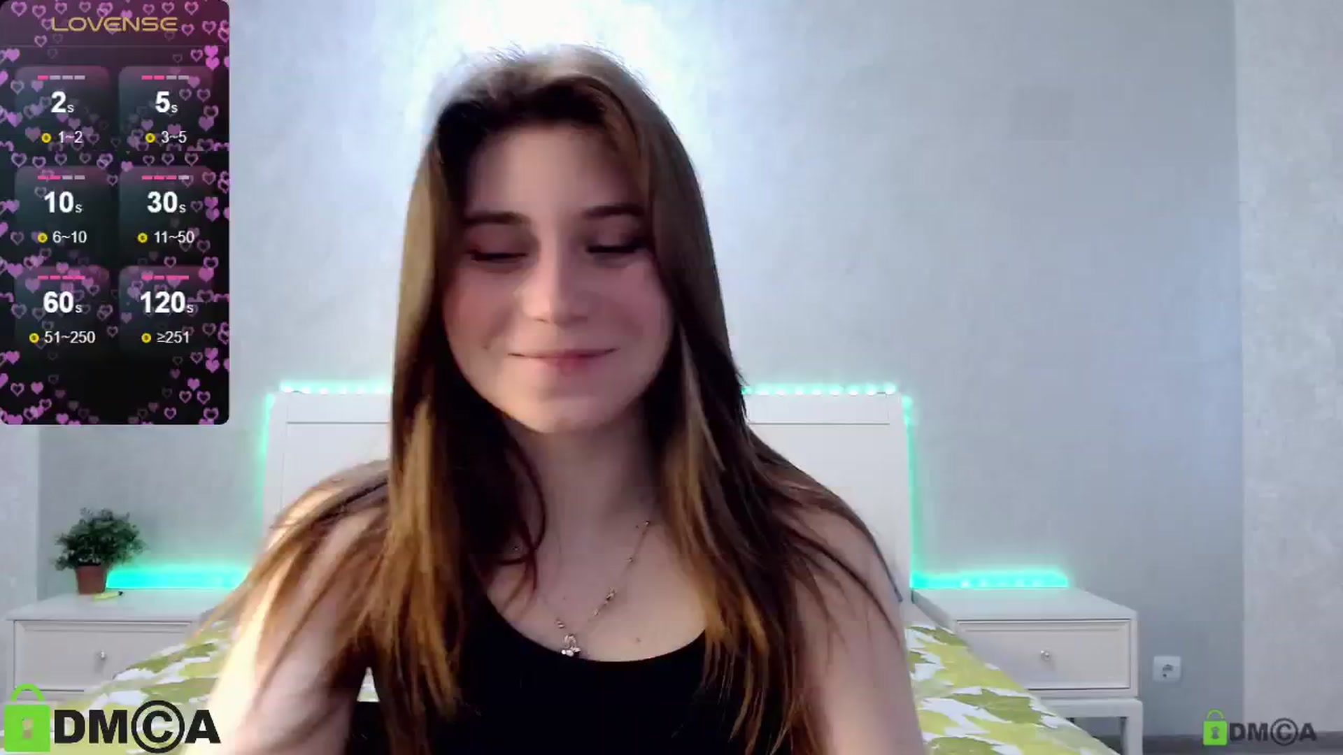 Gallery image thumbnail from MonicaaCute's myfreecams stream on, 05/23/2024, 15:25 image 1 of 20