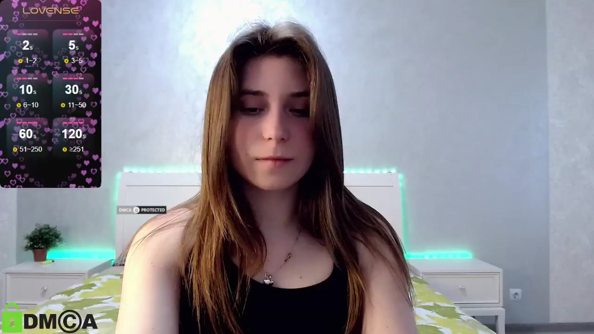 Gallery image thumbnail from MonicaaCute's myfreecams stream on, 05/23/2024, 15:25 image 17 of 20