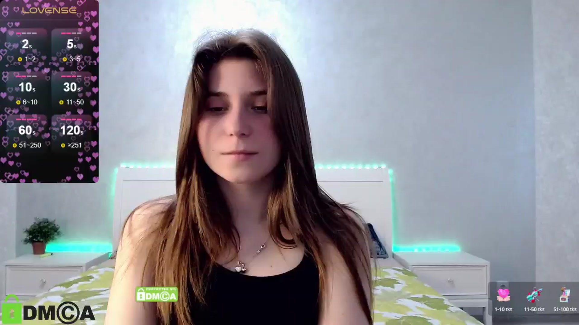 Gallery image thumbnail from MonicaaCute's myfreecams stream on, 05/23/2024, 15:25 image 18 of 20