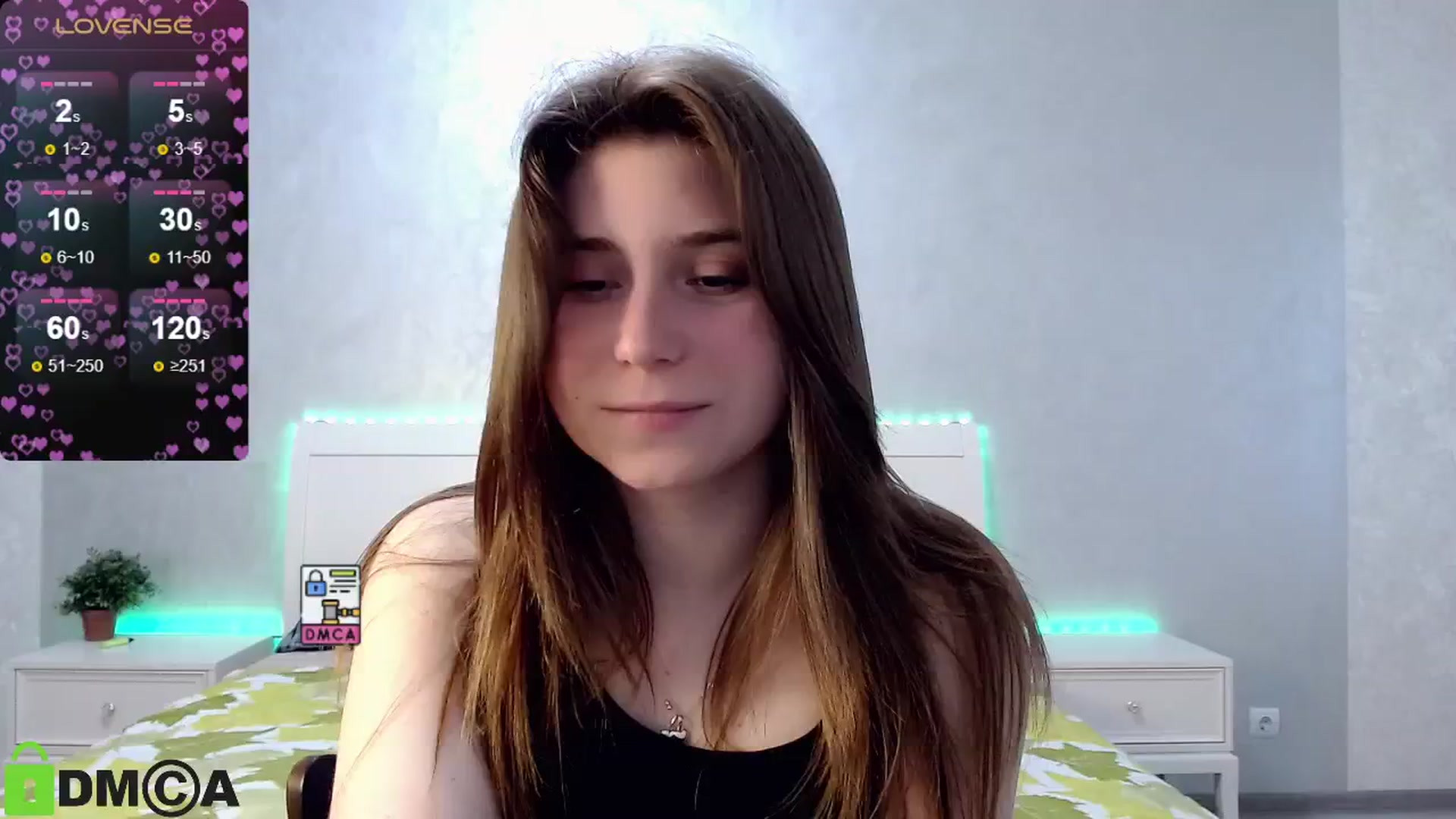 Gallery image thumbnail from MonicaaCute's myfreecams stream on, 05/23/2024, 15:25 image 9 of 20