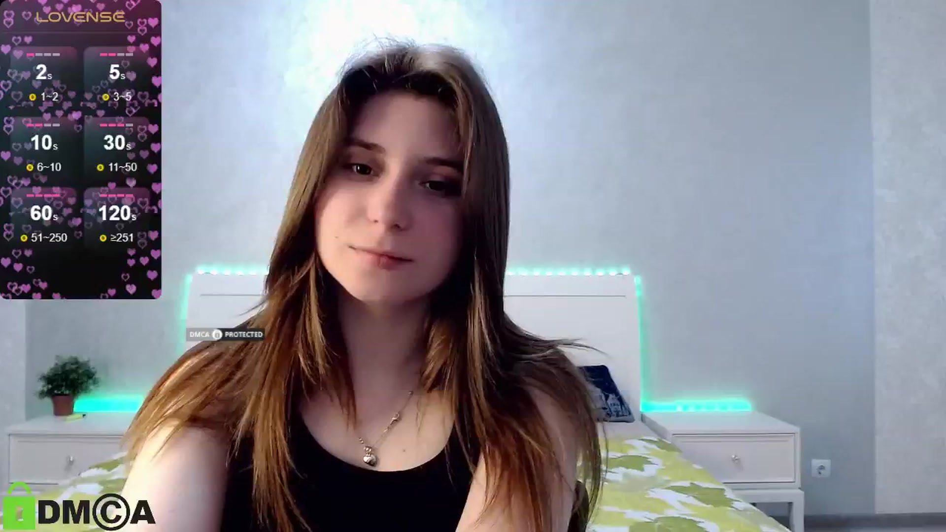 Gallery image thumbnail from MonicaaCute's myfreecams stream on, 05/23/2024, 15:25 image 6 of 20
