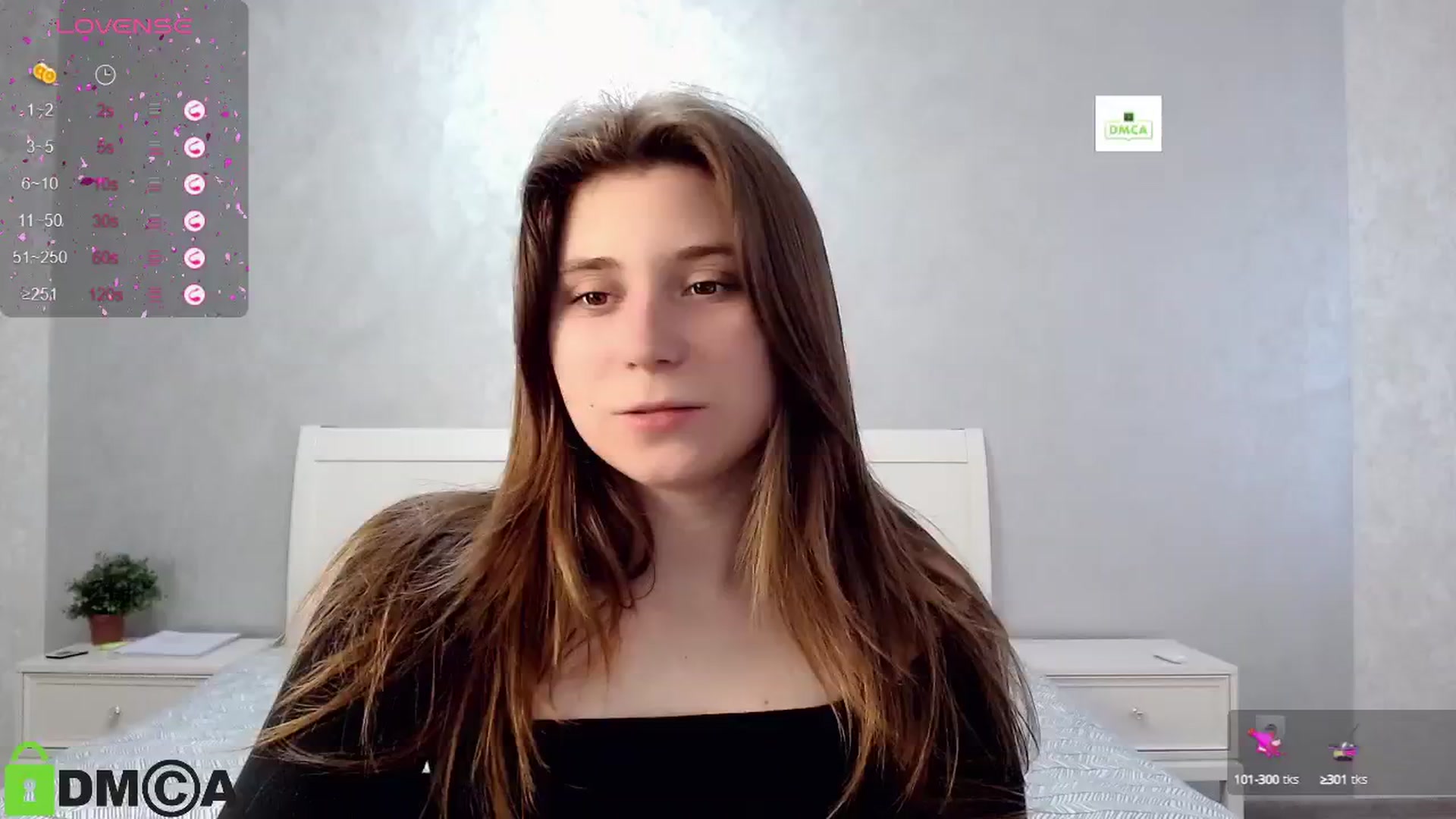 Gallery image thumbnail from MonicaaCute's myfreecams stream on, 05/25/2024, 13:40 image 3 of 20