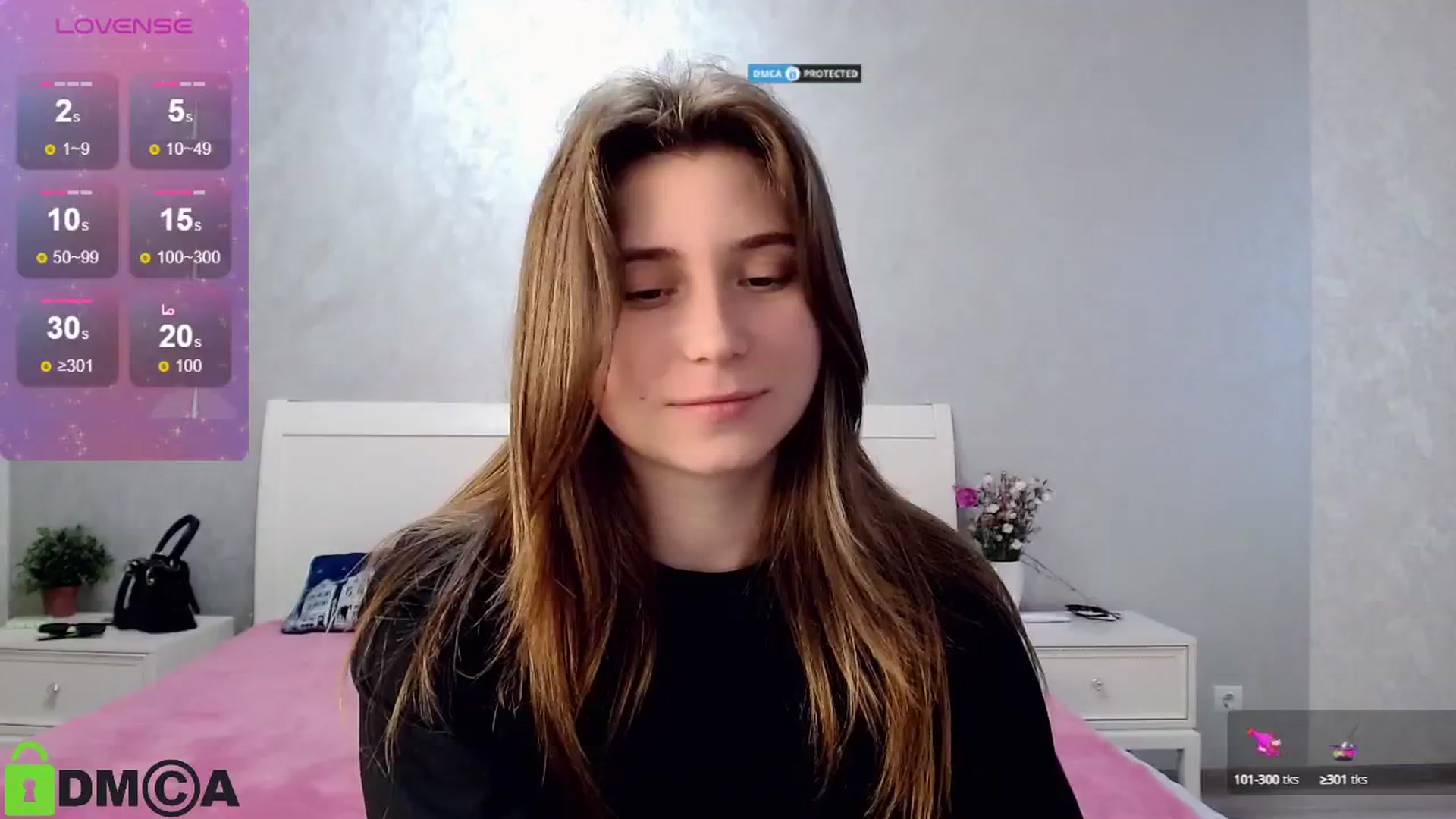 Gallery image thumbnail from MonicaaCute's myfreecams stream on, 06/02/2024, 17:31 image 13 of 20
