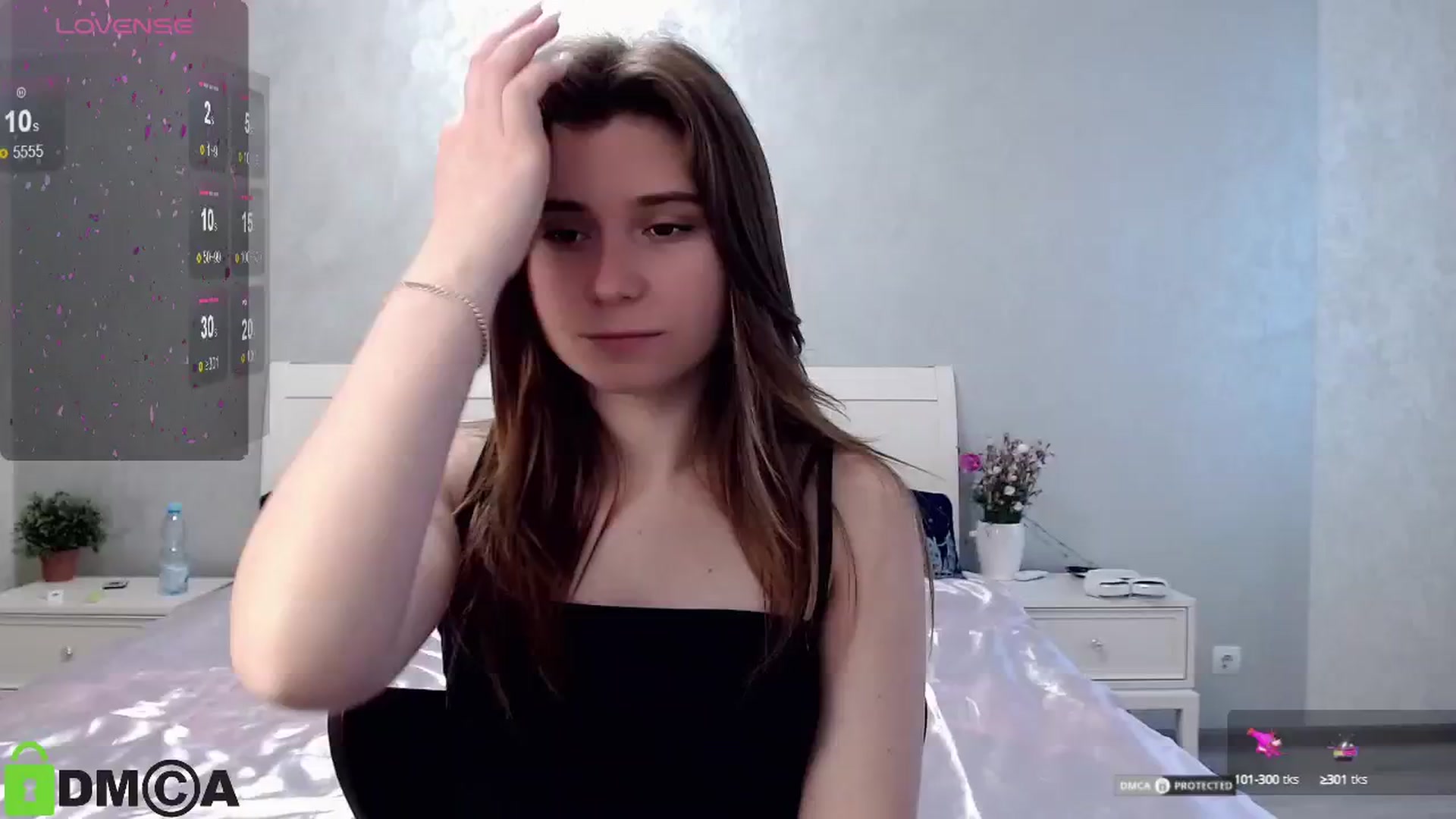 Gallery image thumbnail from MonicaaCute's myfreecams stream on, 06/03/2024, 15:03 image 12 of 20