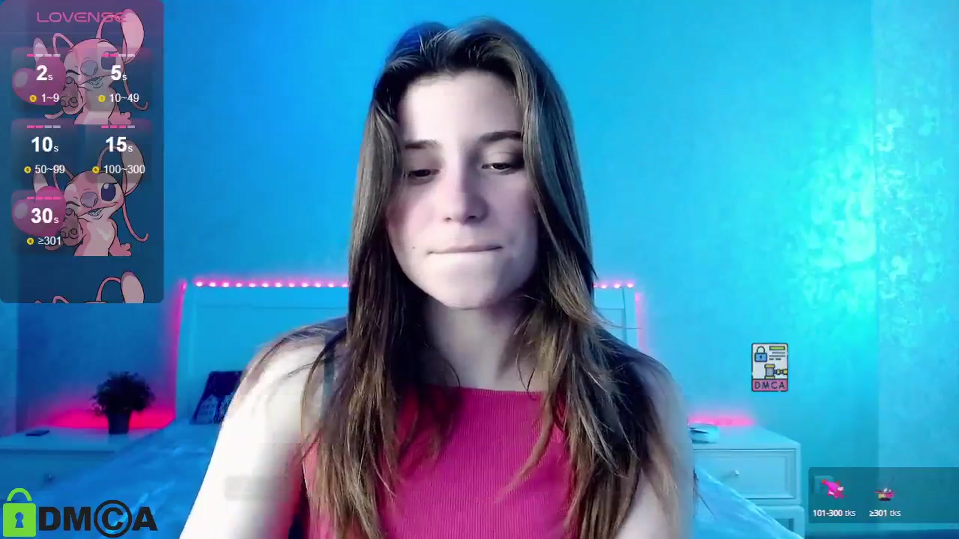 Gallery image thumbnail from MonicaaCute's myfreecams stream on, 06/06/2024, 13:30 image 12 of 20