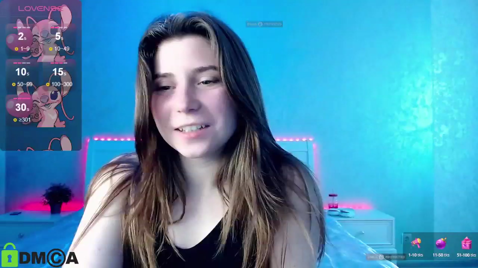 Gallery image thumbnail from MonicaaCute's myfreecams stream on, 06/06/2024, 15:21 image 16 of 20
