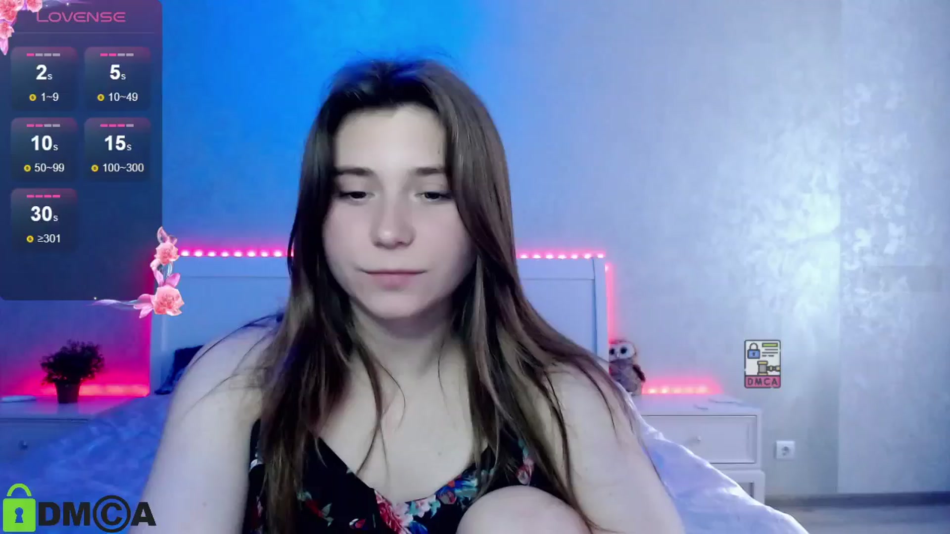 Gallery image thumbnail from MonicaaCute's myfreecams stream on, 06/15/2024, 14:30 image 7 of 20