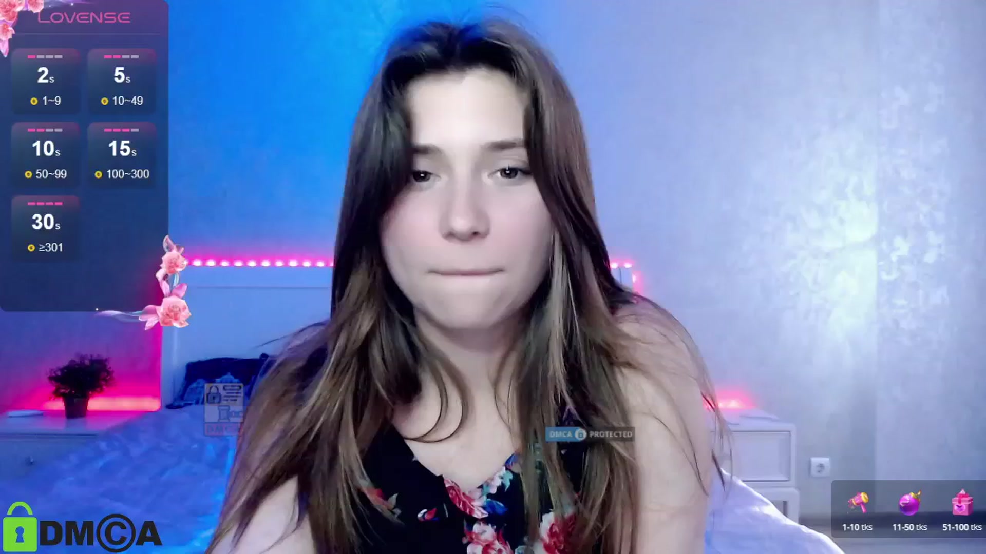 Gallery image thumbnail from MonicaaCute's myfreecams stream on, 06/15/2024, 14:30 image 15 of 20