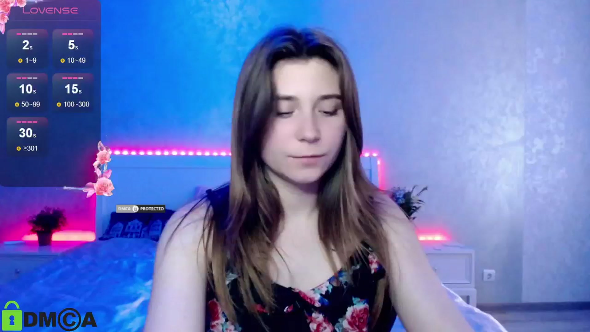 Gallery image thumbnail from MonicaaCute's myfreecams stream on, 06/15/2024, 16:14 image 11 of 20