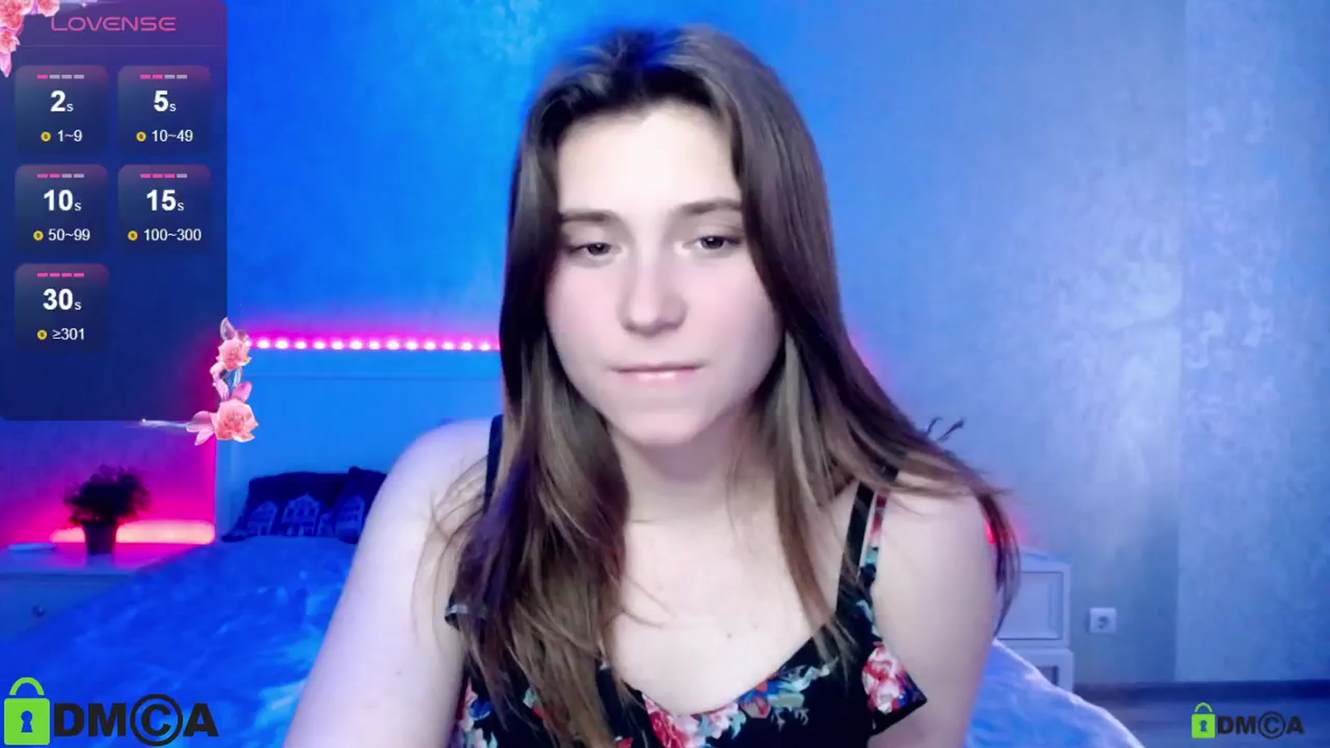 Gallery image thumbnail from MonicaaCute's myfreecams stream on, 06/15/2024, 16:14 image 17 of 20