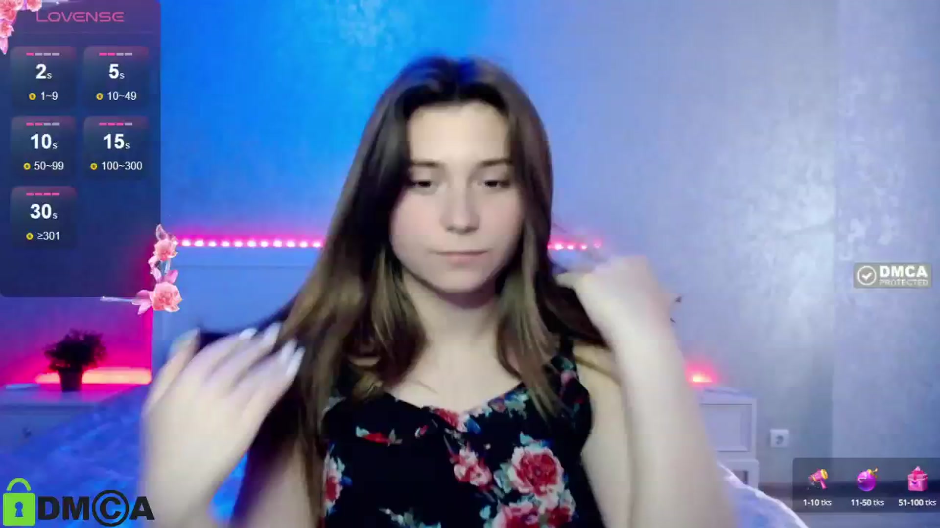 Gallery image thumbnail from MonicaaCute's myfreecams stream on, 06/15/2024, 16:14 image 12 of 20