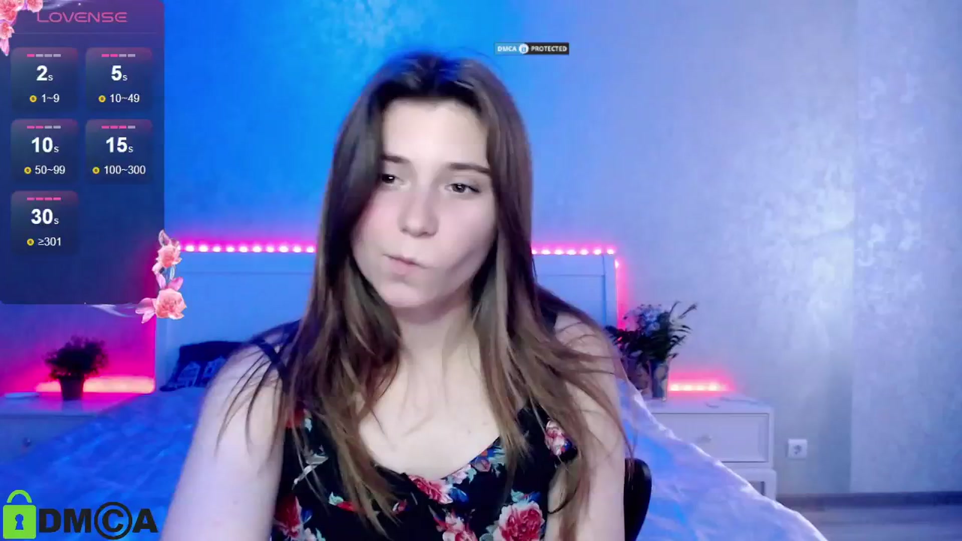 Gallery image thumbnail from MonicaaCute's myfreecams stream on, 06/15/2024, 16:14 image 8 of 20