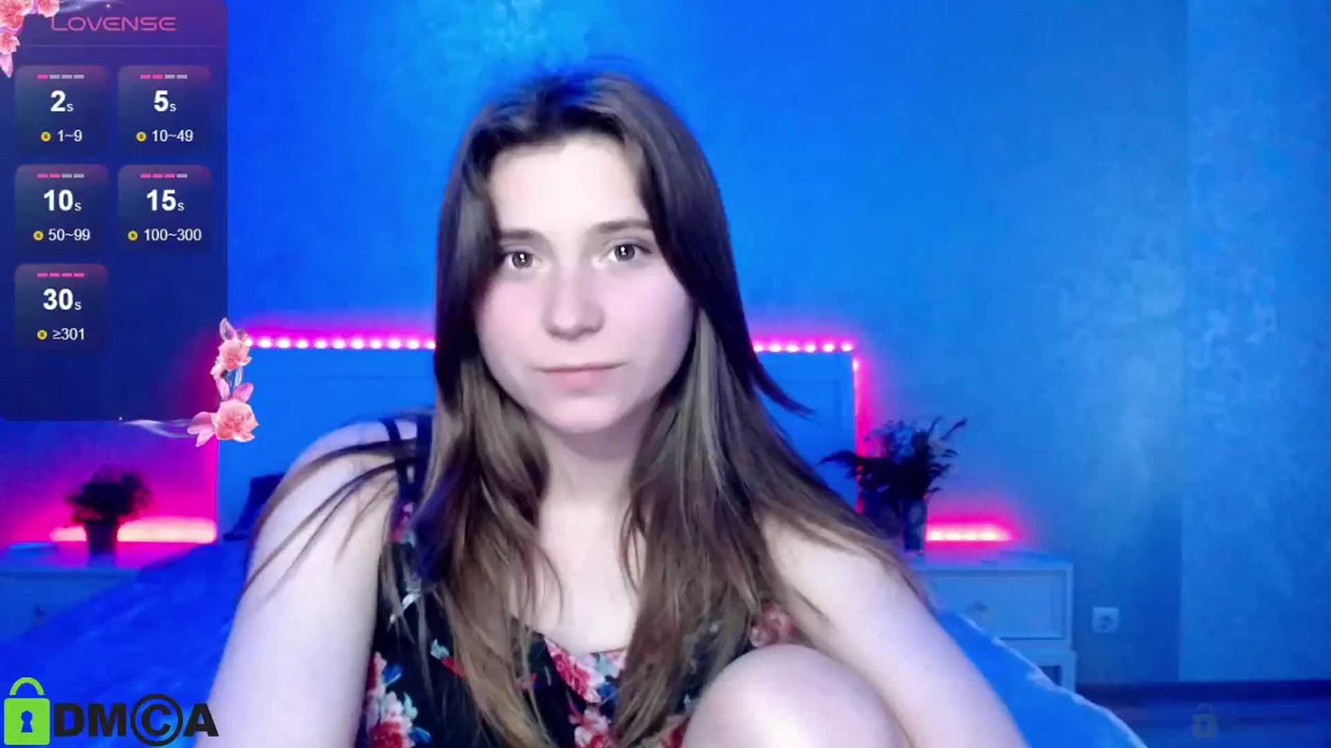Gallery image thumbnail from MonicaaCute's myfreecams stream on, 06/15/2024, 17:45 image 12 of 20