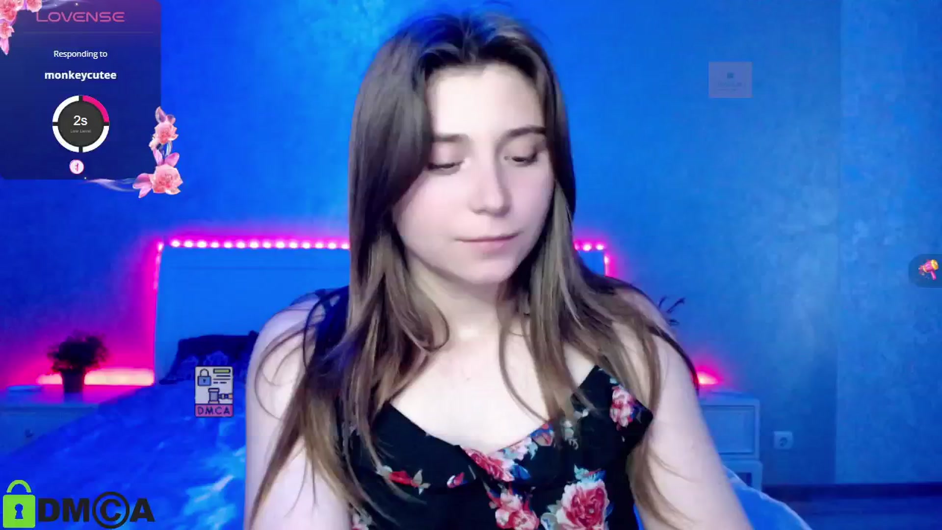 Gallery image thumbnail from MonicaaCute's myfreecams stream on, 06/15/2024, 17:45 image 16 of 20