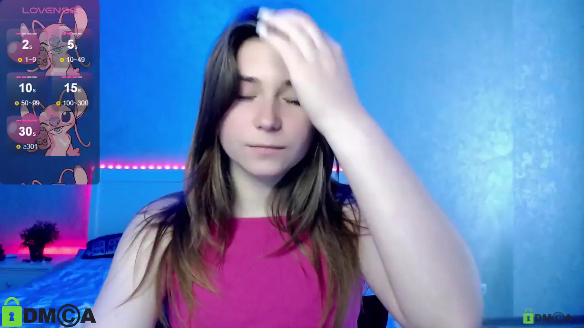 Gallery image thumbnail from MonicaaCute's myfreecams stream on, 06/17/2024, 15:48 image 4 of 20