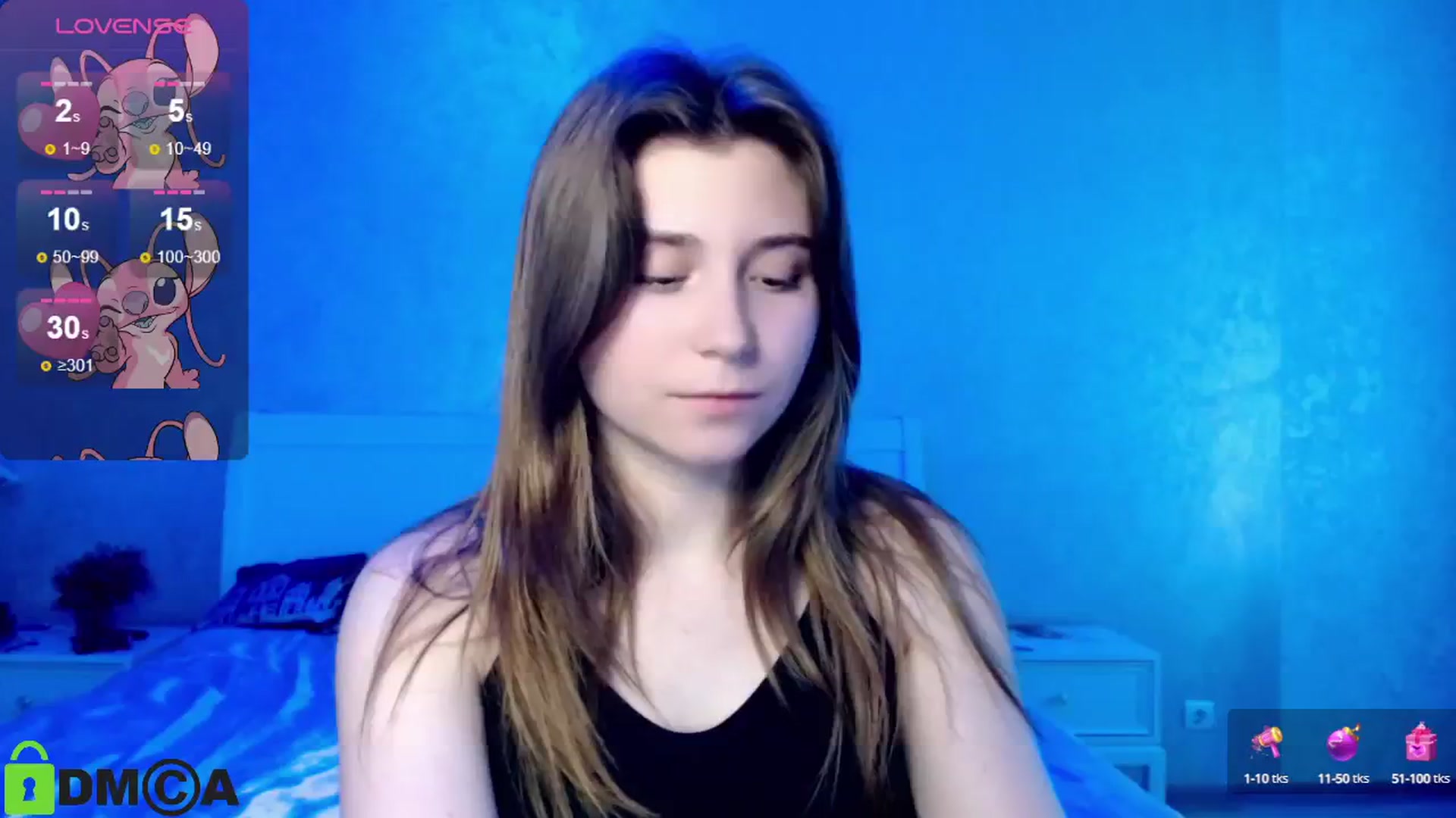 Gallery image thumbnail from MonicaaCute's myfreecams stream on, 06/19/2024, 15:31 image 11 of 20