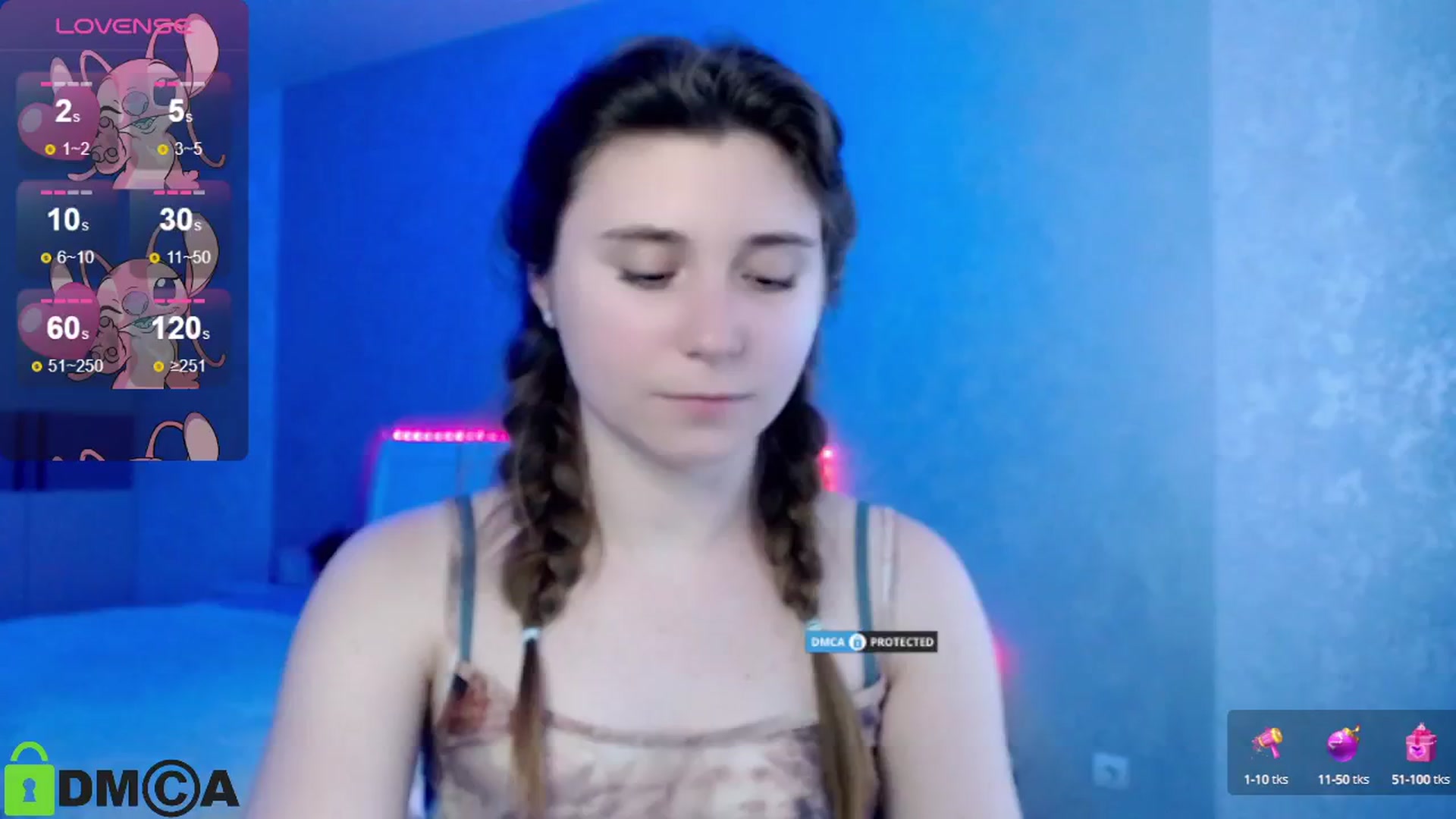 Gallery image thumbnail from MonicaaCute's myfreecams stream on, 07/01/2024, 15:13 image 17 of 20