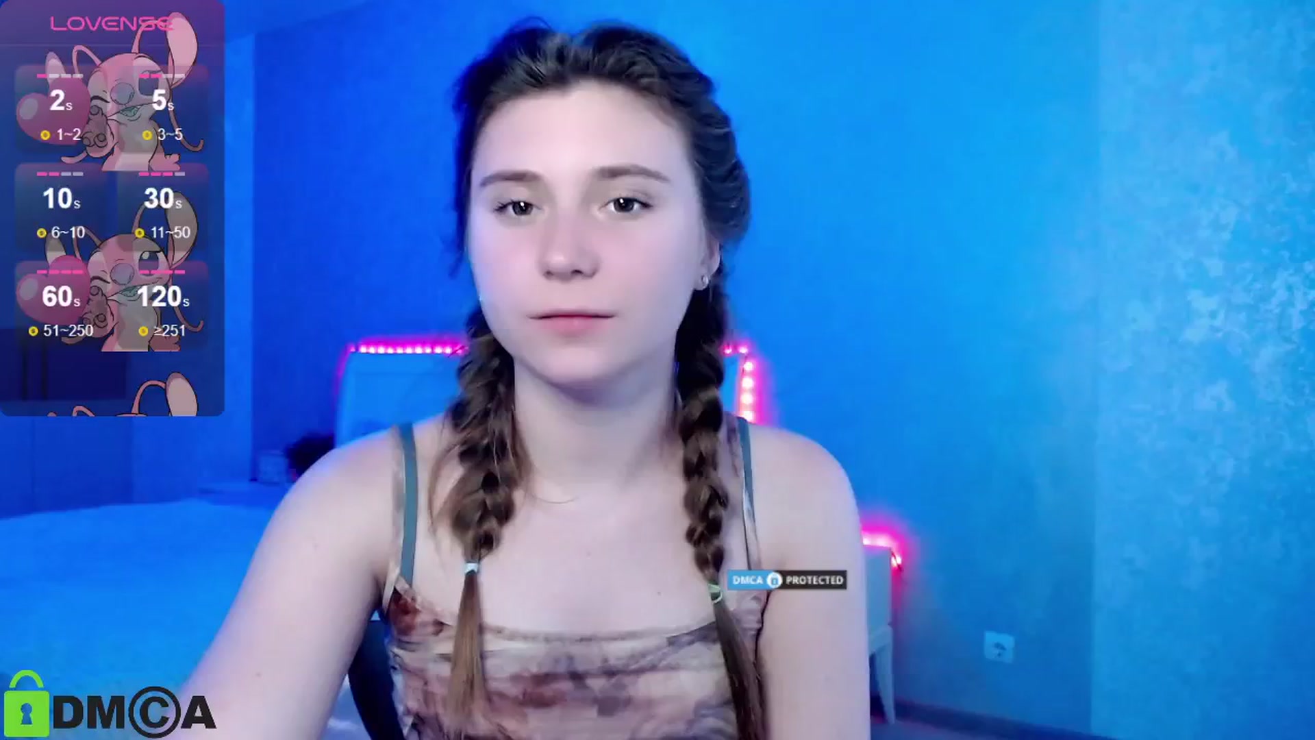 Gallery image thumbnail from MonicaaCute's myfreecams stream on, 07/01/2024, 16:47 image 17 of 20