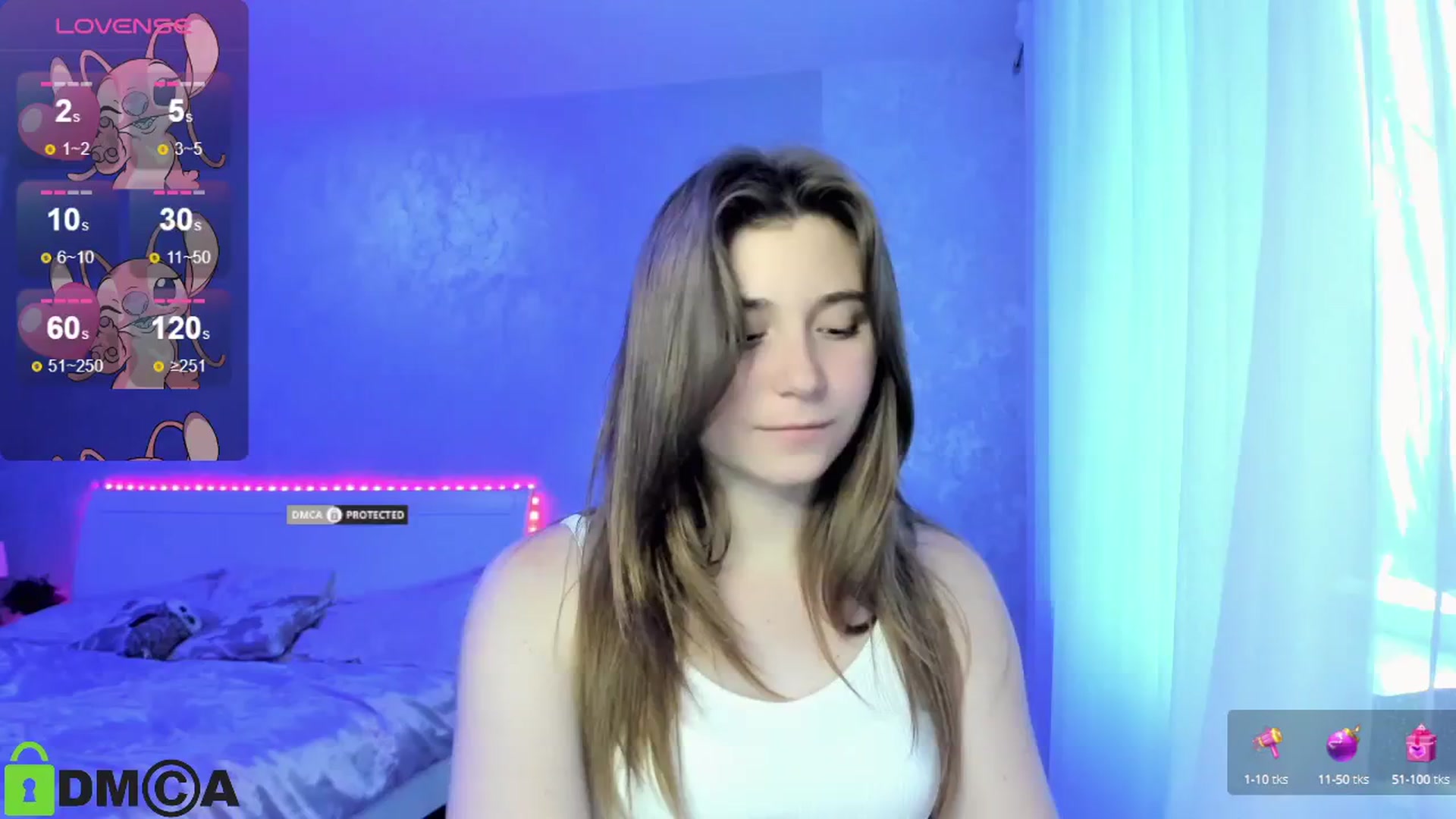Gallery image thumbnail from MonicaaCute's myfreecams stream on, 07/13/2024, 17:21 image 10 of 20