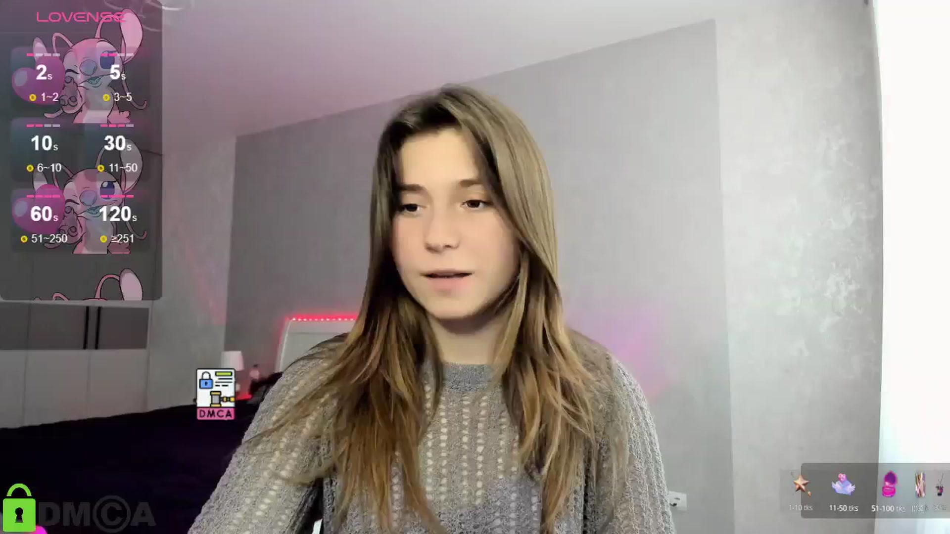 Gallery image thumbnail from MonicaaCute's myfreecams stream on, 07/26/2024, 14:36 image 8 of 20