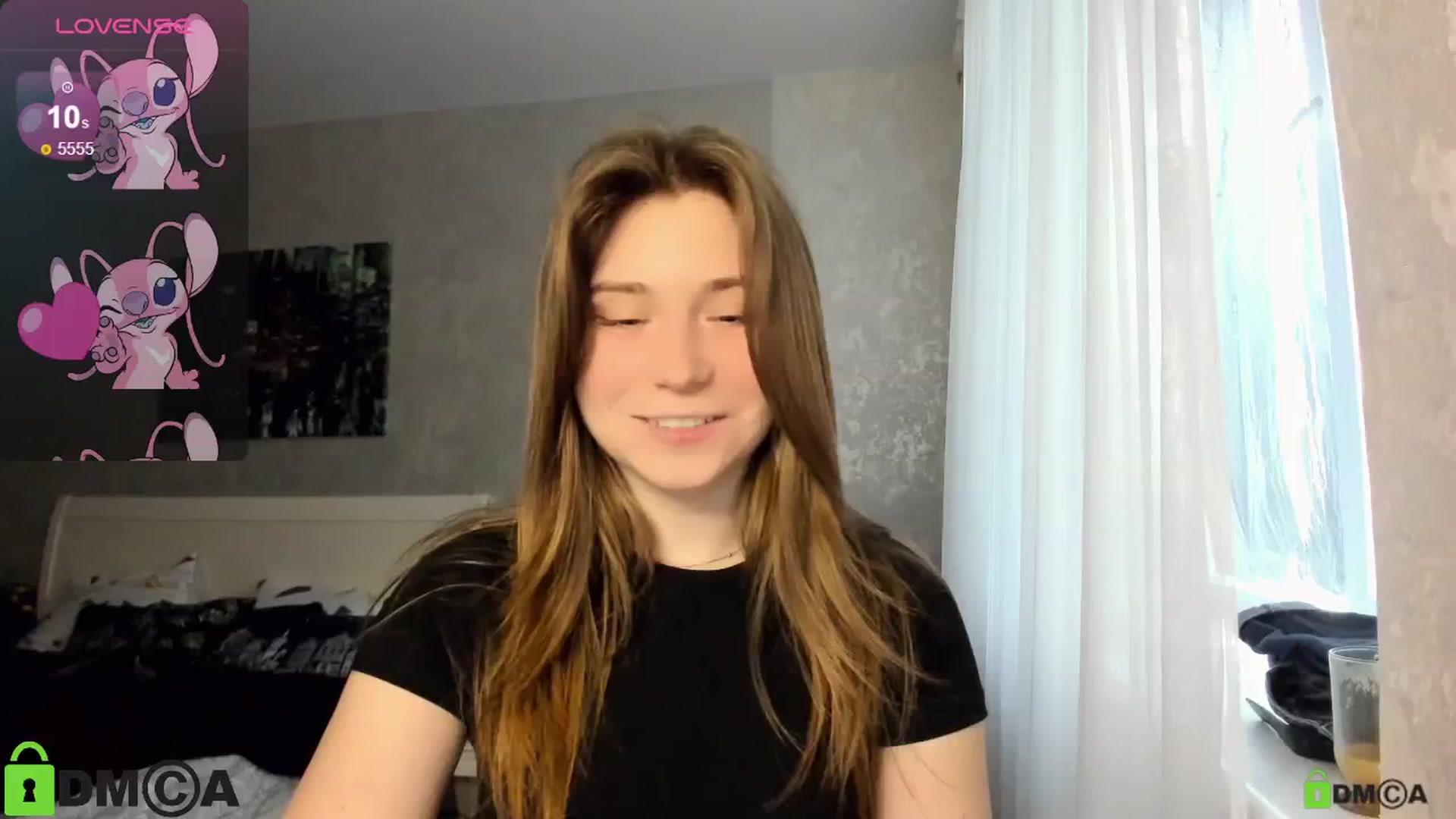 Gallery image thumbnail from MonicaaCute's myfreecams stream on, 08/04/2024, 17:05 image 14 of 20