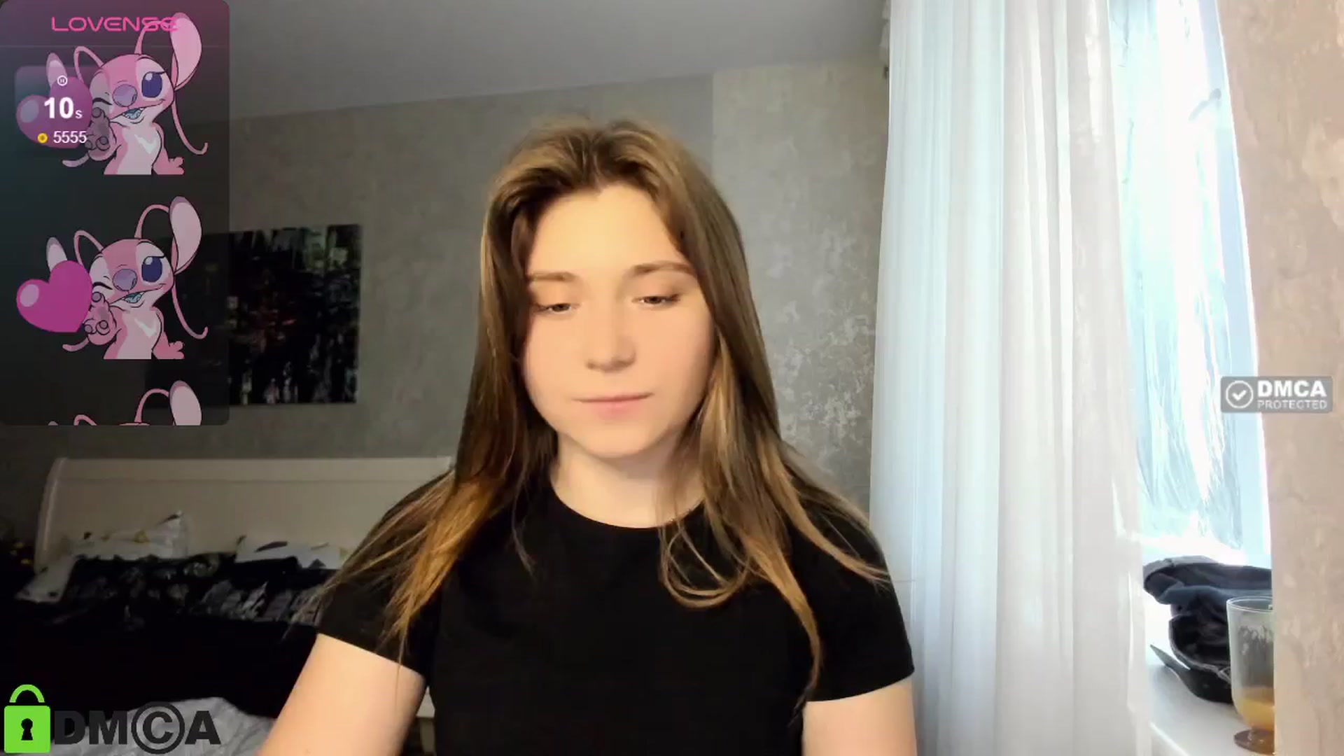 Gallery image thumbnail from MonicaaCute's myfreecams stream on, 08/04/2024, 17:05 image 18 of 20
