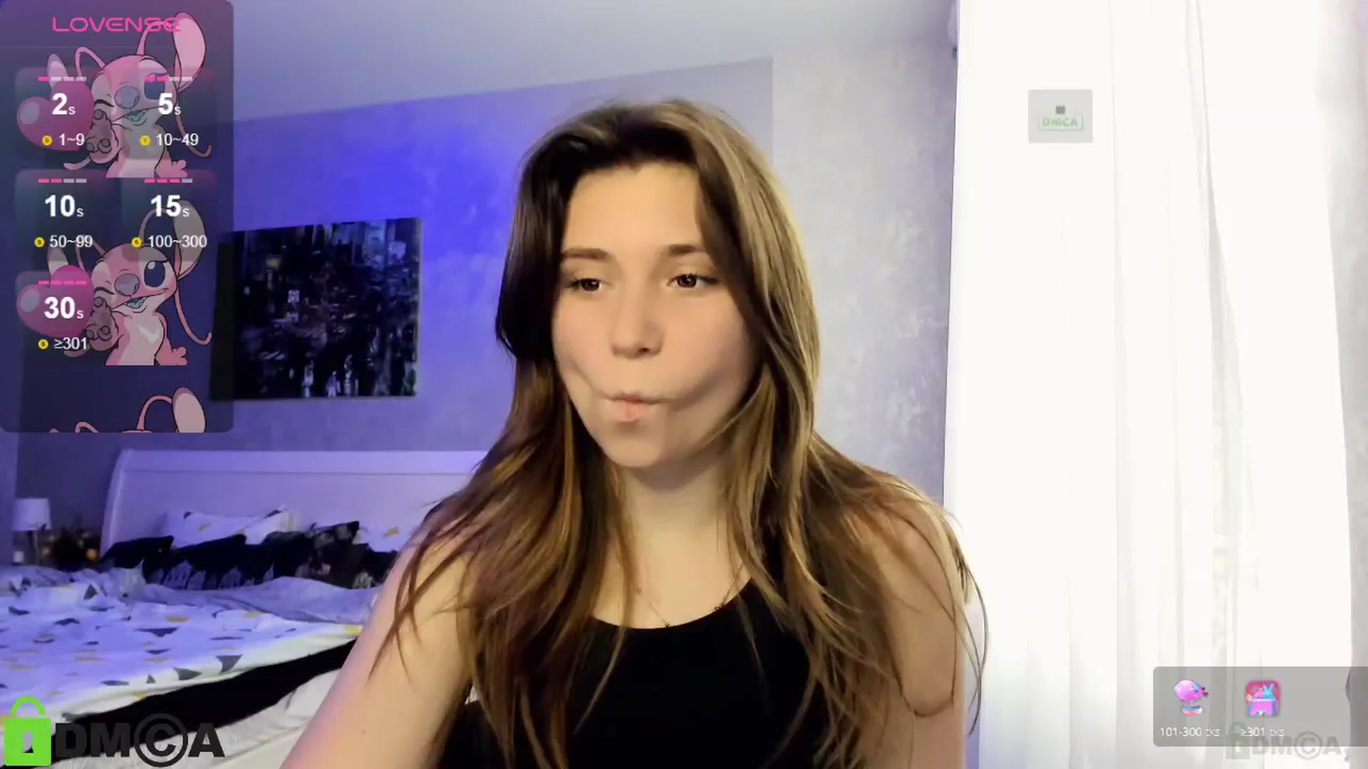 Gallery image thumbnail from MonicaaCute's myfreecams stream on, 08/06/2024, 13:37 image 7 of 20