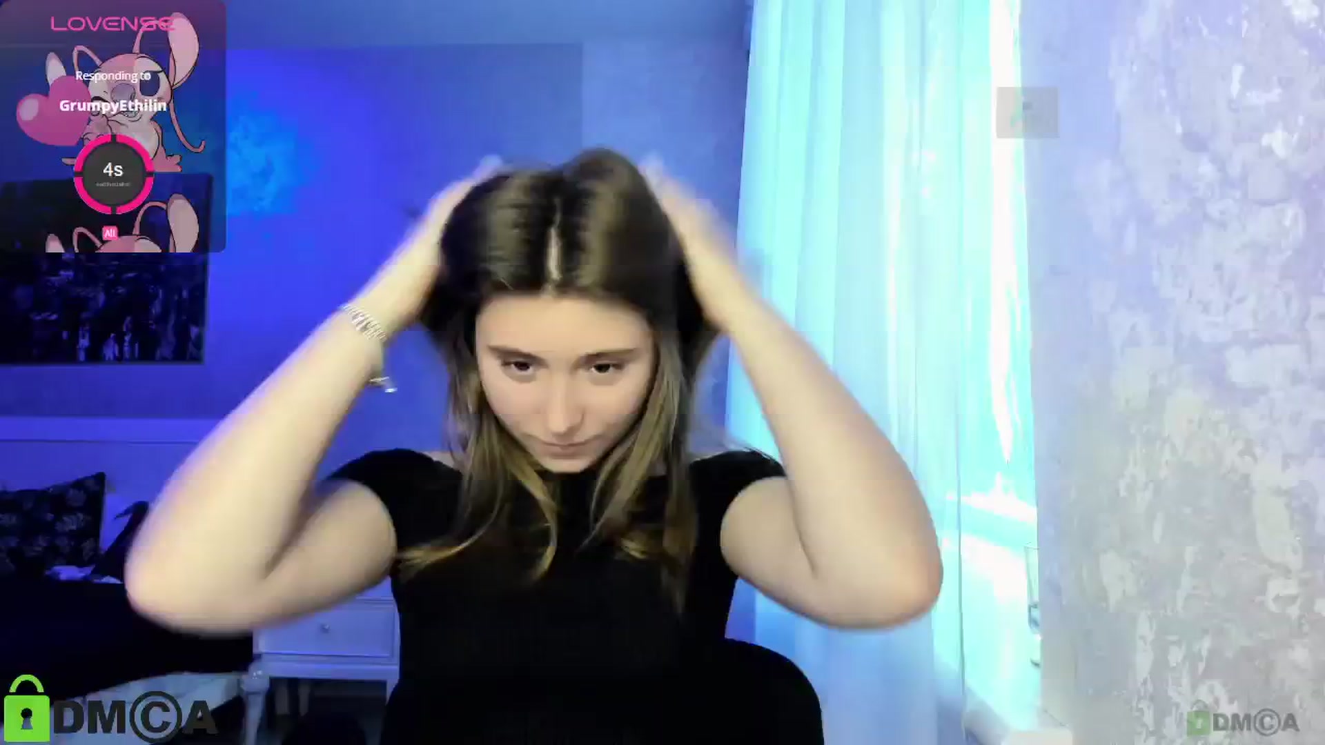 Gallery image thumbnail from MonicaaCute's myfreecams stream on, 08/12/2024, 16:28 image 12 of 20