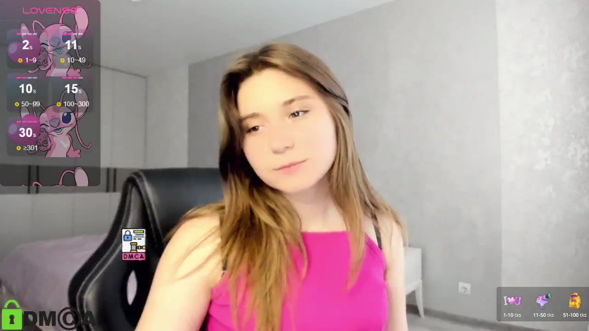 Gallery image thumbnail from MonicaaCute's myfreecams stream on, 08/29/2024, 14:18 image 12 of 20