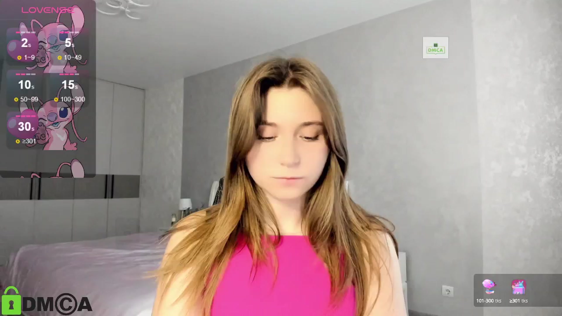 Gallery image thumbnail from MonicaaCute's myfreecams stream on, 08/29/2024, 15:35 image 10 of 20