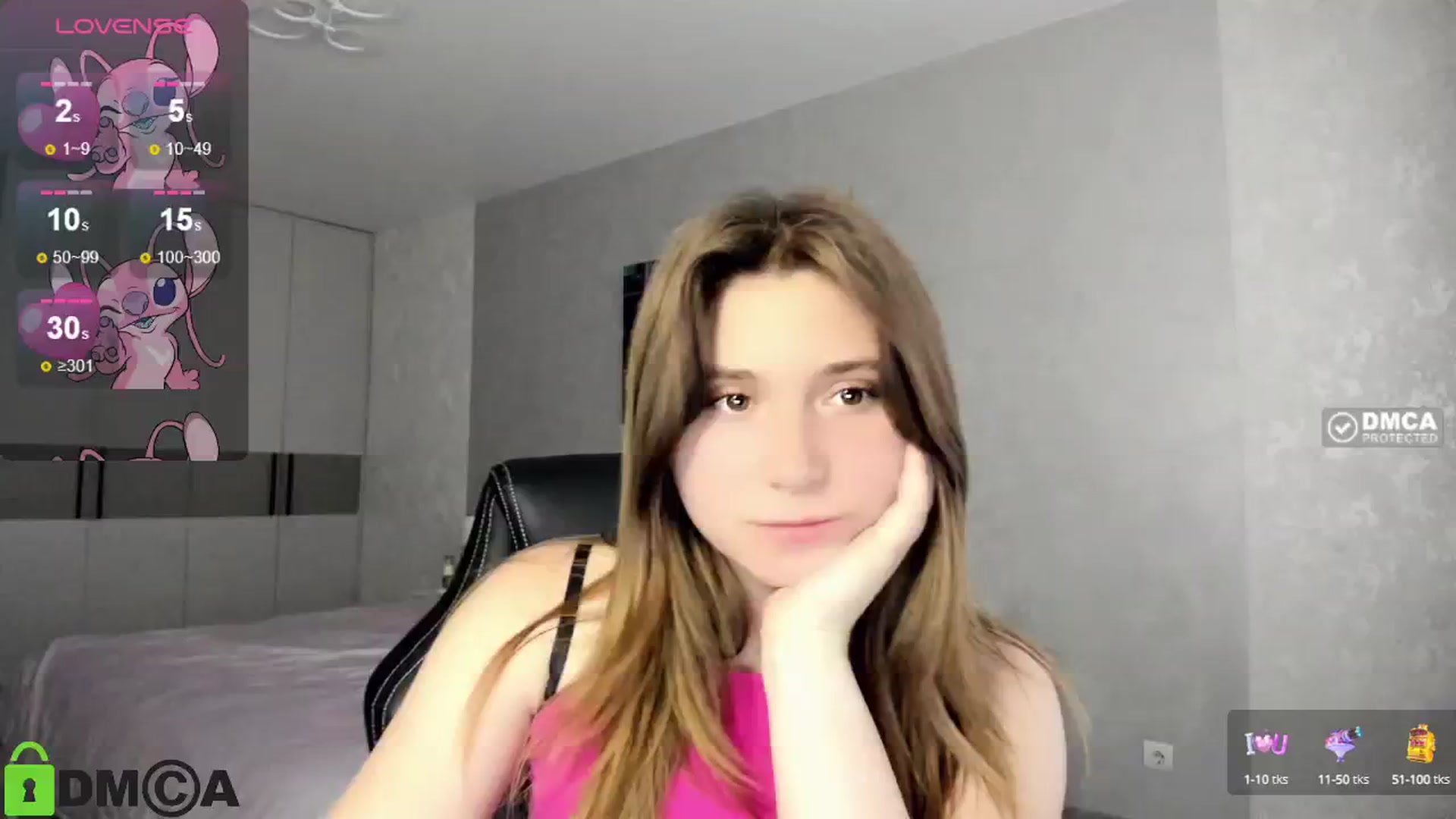 Gallery image thumbnail from MonicaaCute's myfreecams stream on, 08/29/2024, 16:32 image 10 of 20
