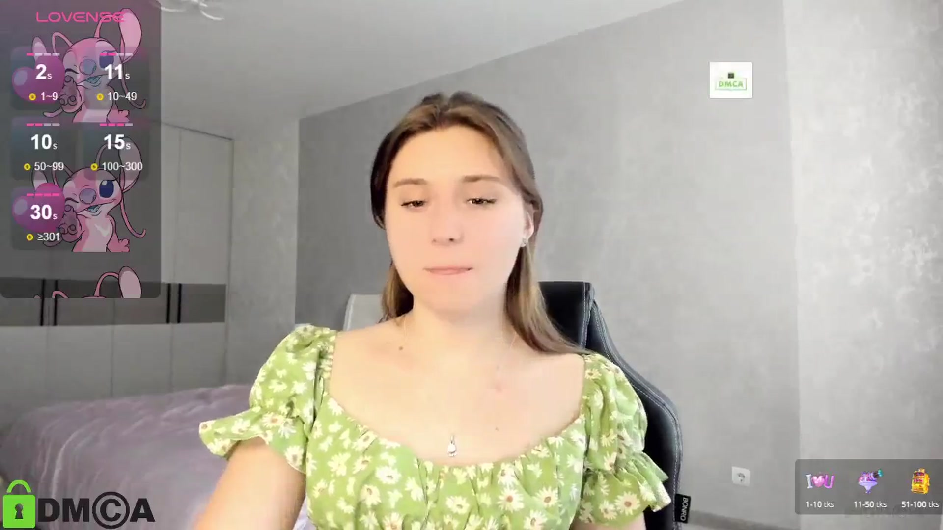 Gallery image thumbnail from MonicaaCute's myfreecams stream on, 08/30/2024, 14:56 image 12 of 20